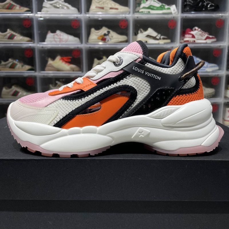 Louis Vuitton Louis Vuitton Run 55 Casual Sneakers for Women -2505 Size US 6 / IT 36 - 1 Thumbnail