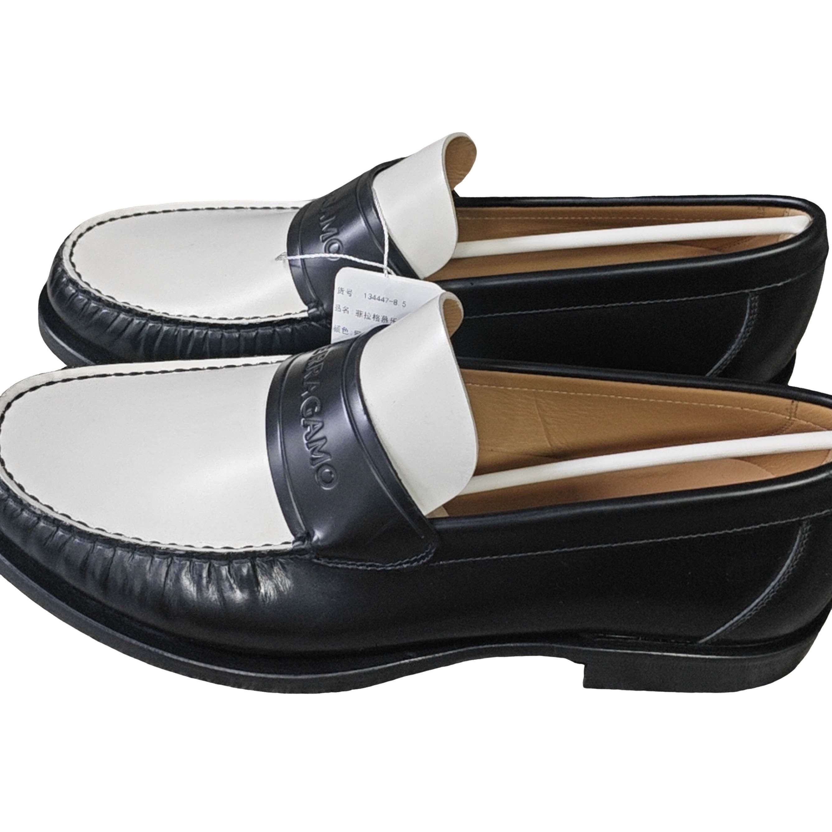 Salvatore Ferragamo Men\'s Navy Leather Loafers Size 9.5 $850 Salvatore Ferragamo Navy Loafers Suede Footwear 9.5 D main image 4