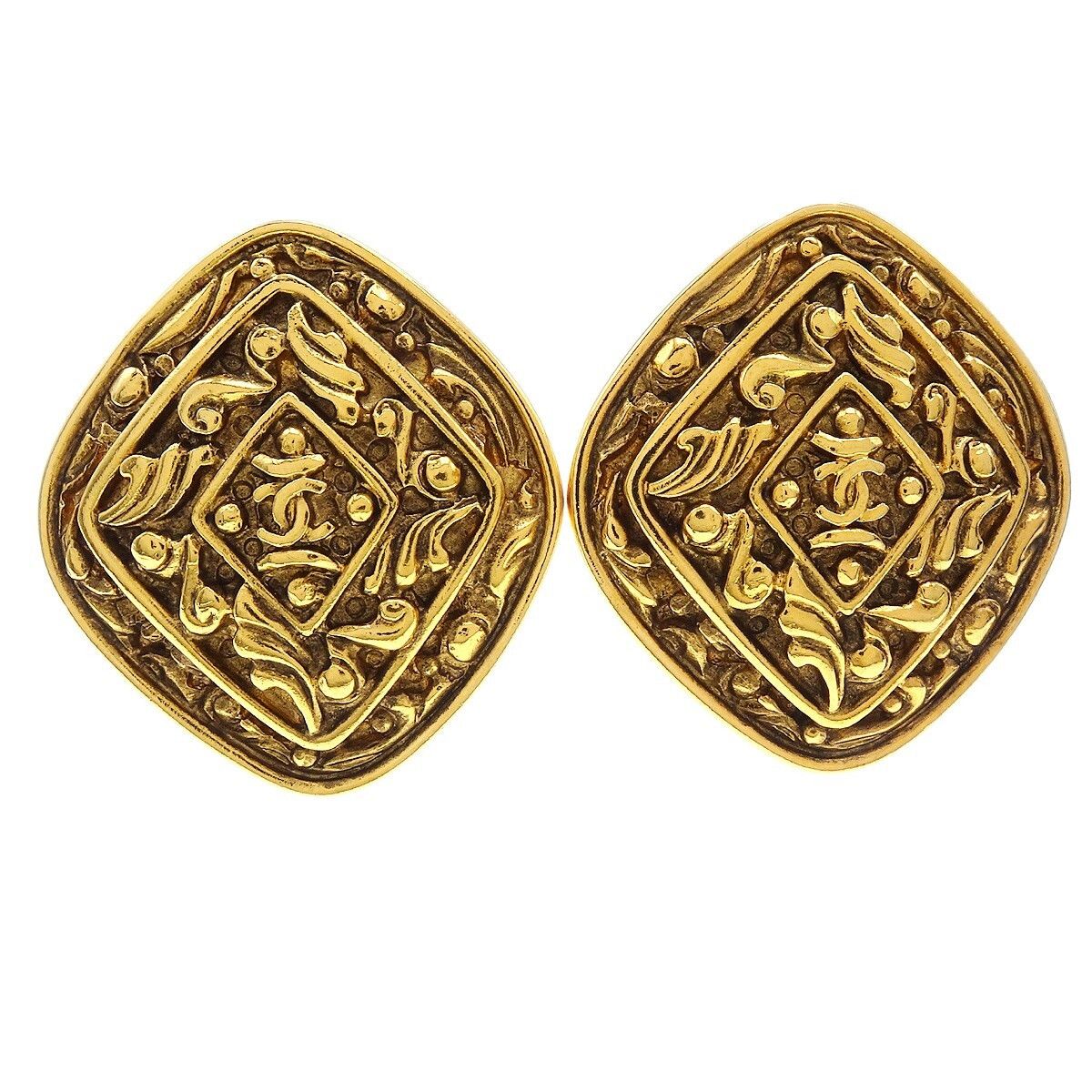 Chanel Chanel Vintage Diamond Clip-On Gold-plated Size ONE SIZE - 1 Thumbnail
