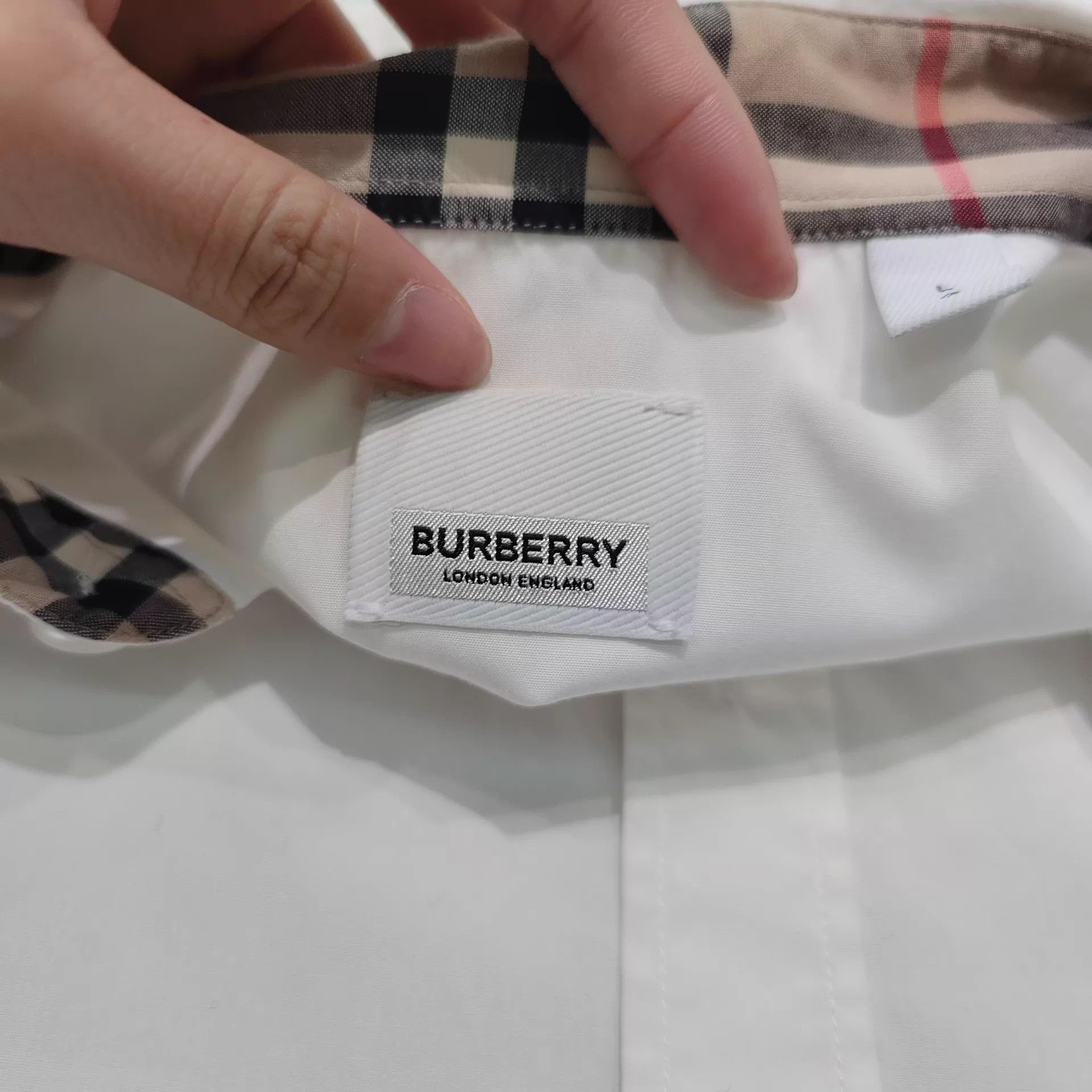 Burberry Burberry 99 New Short-Sleeve Shirt L Size US L / EU 52-54 / 3 - 6 Thumbnail