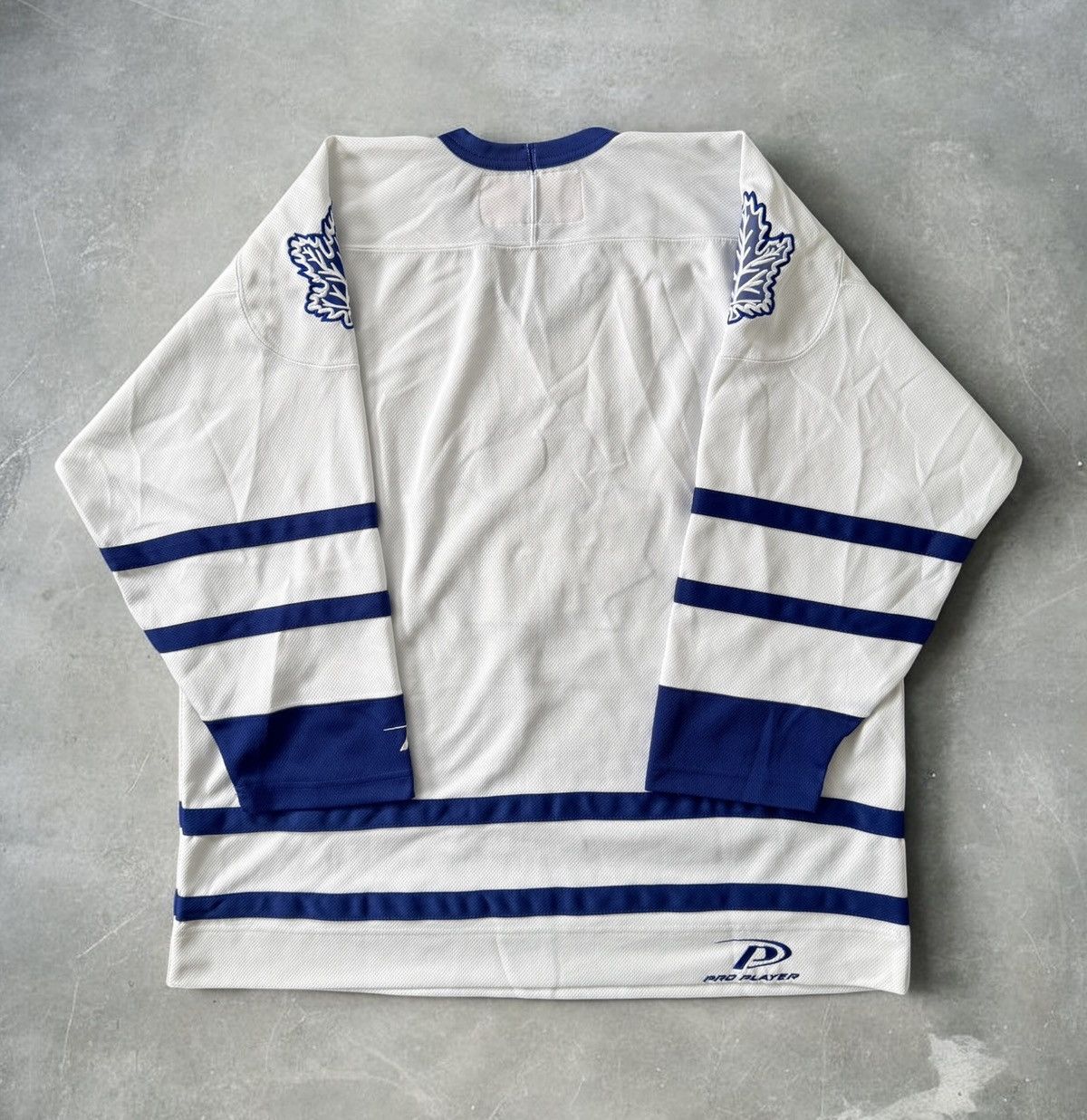 NHL TORONTO MAPLE LEAFS NHL Jersey Size US XL / EU 56 / 4 - 7 Thumbnail
