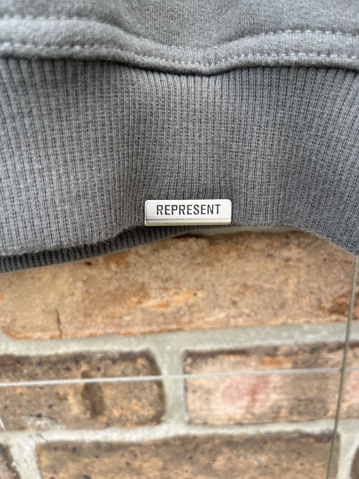 Represent Clo. Heavyweight Represent Clothing Grey ‘Blanks’ sweatshirt Size US S / EU 44-46 / 1 - 4 Thumbnail