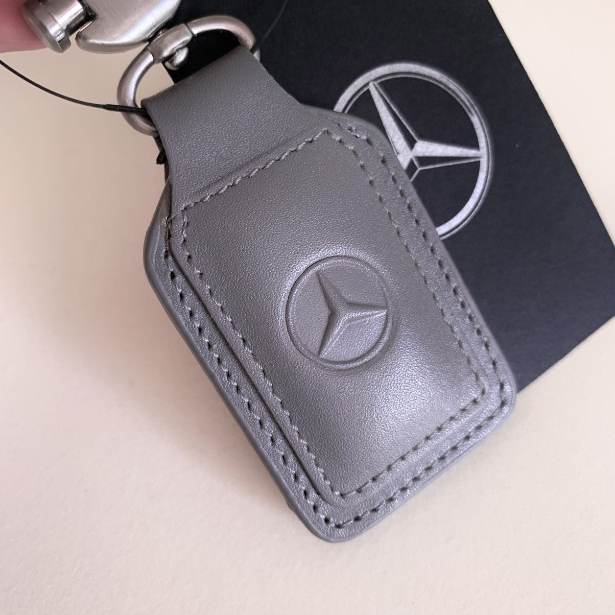 Mercedes-Benz Mercedes Benz Italian leather Size ONE SIZE - 2 Thumbnail