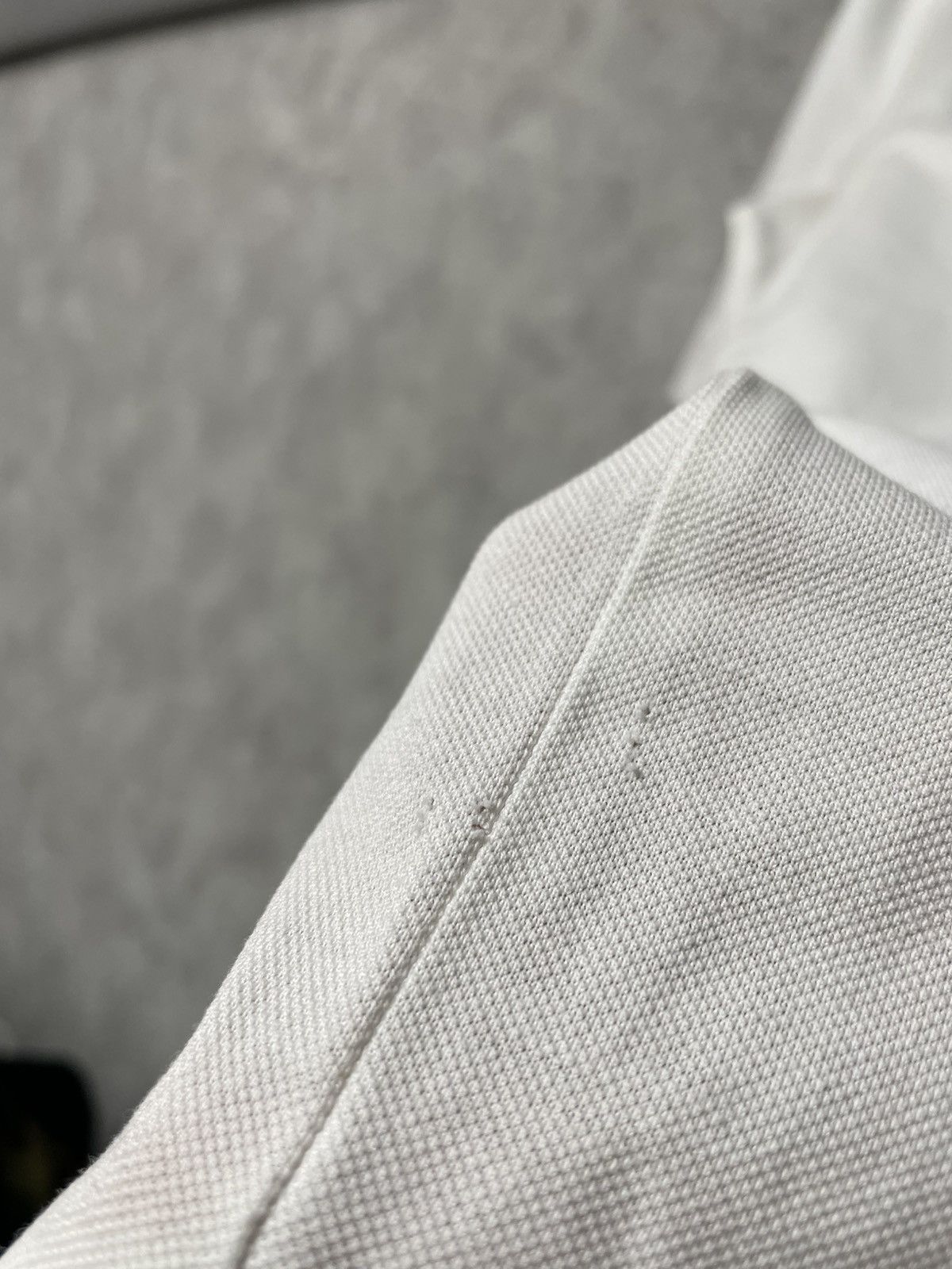 Moncler Gamme Bleu Moncler Gamme Bleu White T-Shirt With Pocket Size US M / EU 48-50 / 2 - 7 Thumbnail