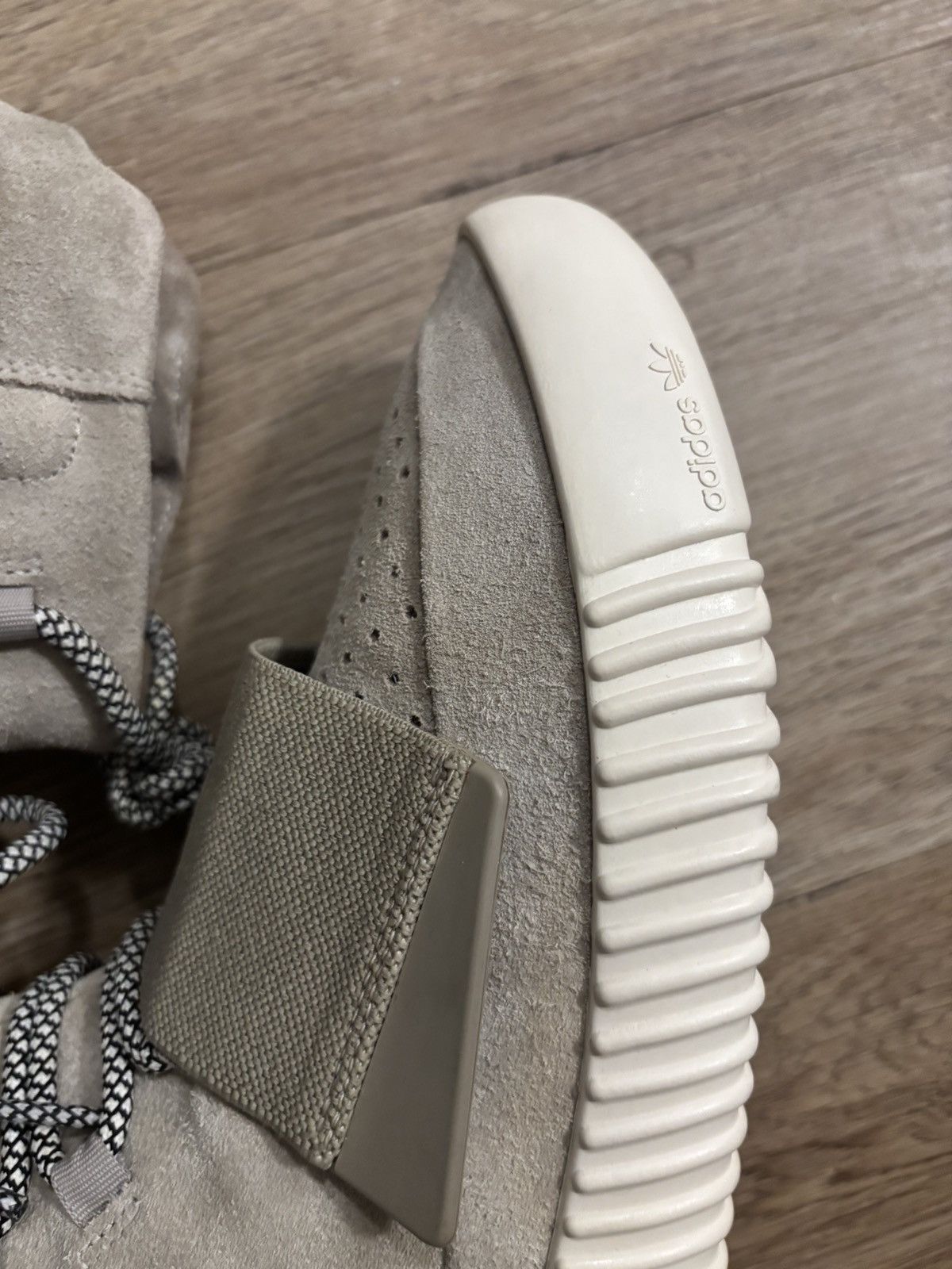 Adidas × Kanye West Kanye West x Adidas x Yeezy Boost 750 “OG light Brown” Size US 9 / EU 42 - 4 Thumbnail