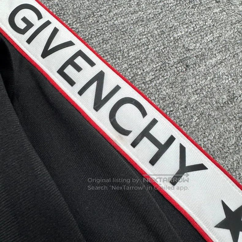Givenchy Givenchy Striped Letter Jacket Size US S / EU 44-46 / 1 - 4 Thumbnail