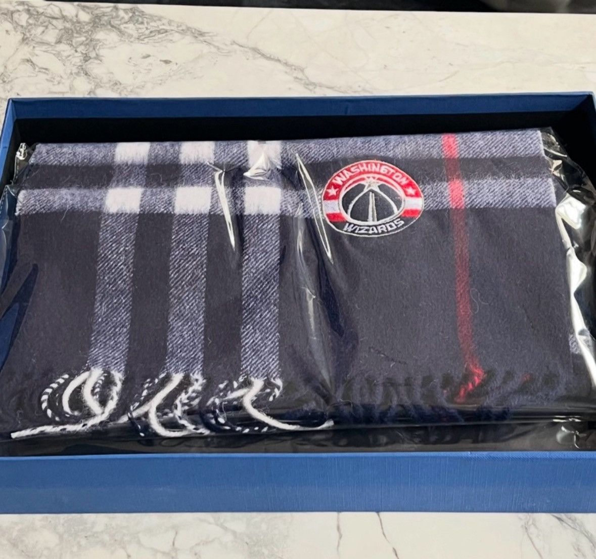 Other Brand new Washington Wizards plaid scarf with gift box Size ONE SIZE - 1 Thumbnail