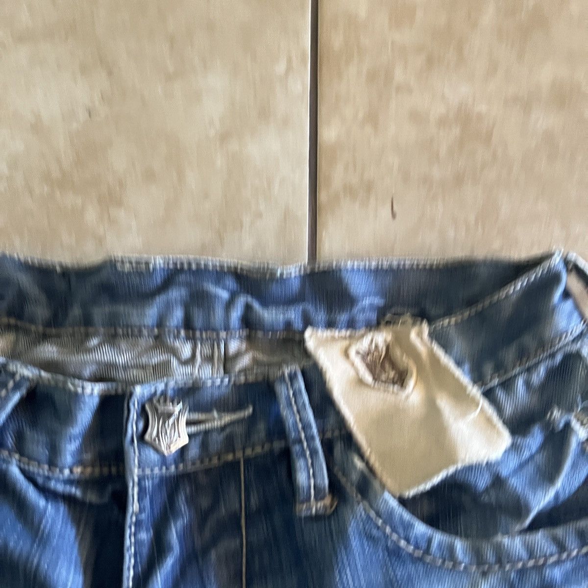 Affliction × Monarchy × Vintage Monarchy Atalier Patched and Distressed Low Rise Jeans Size US 29 - 4 Thumbnail