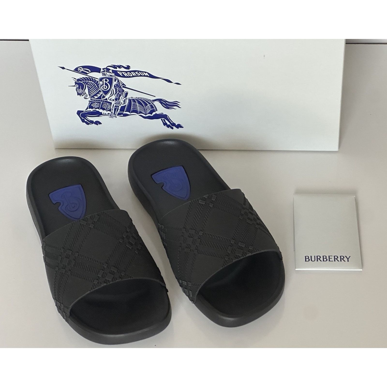Burberry Burberry Dive Black Rubber Sandals 11 US (44 Euro) 8104718 Size US 11 / EU 44 - 9 Thumbnail