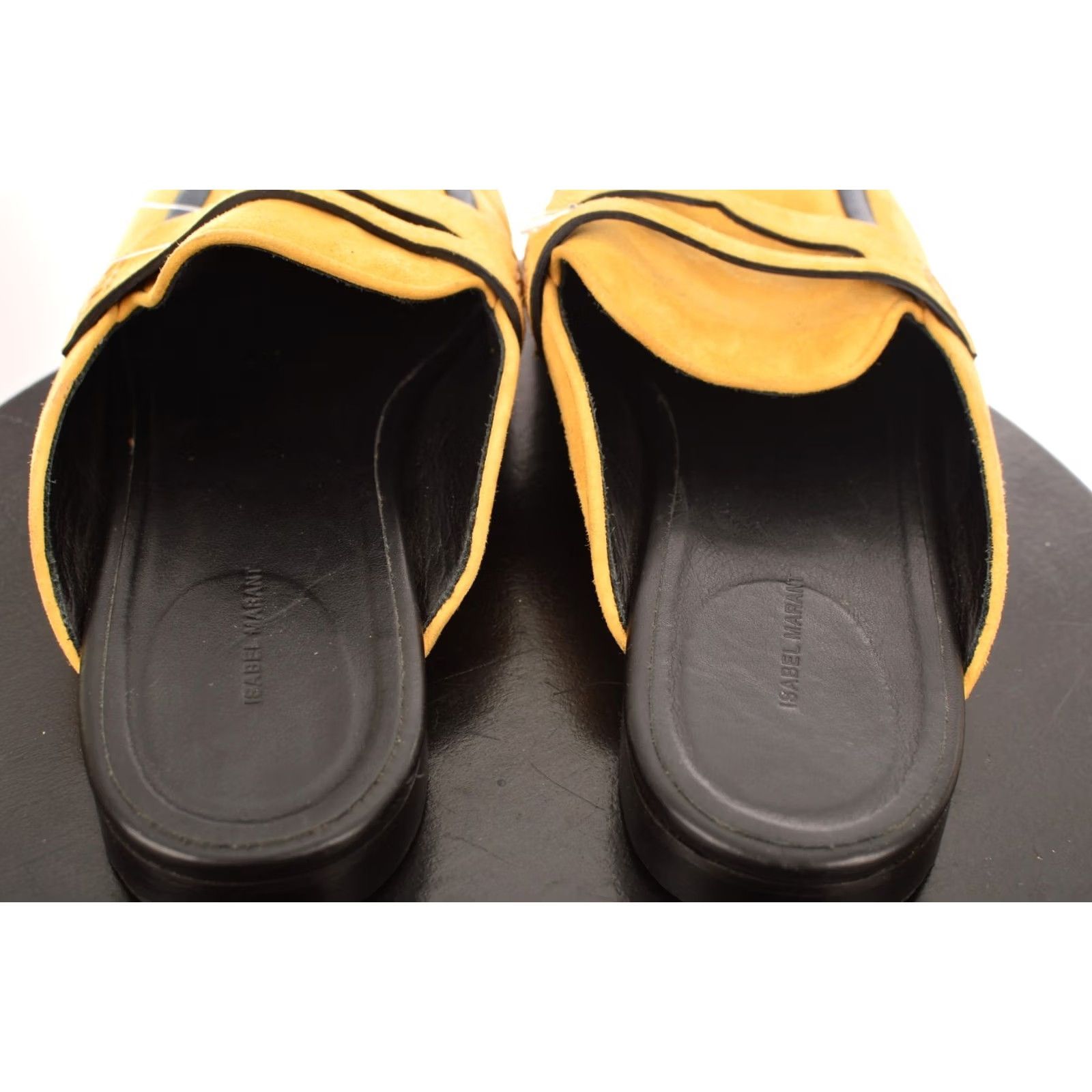 Isabel Marant Isabel Marant Yellow Suede Flats Mules Made in Italy Size 39 Flat Women Shoes EU 39 Adult Size US 9 / IT 39 - 5 Thumbnail