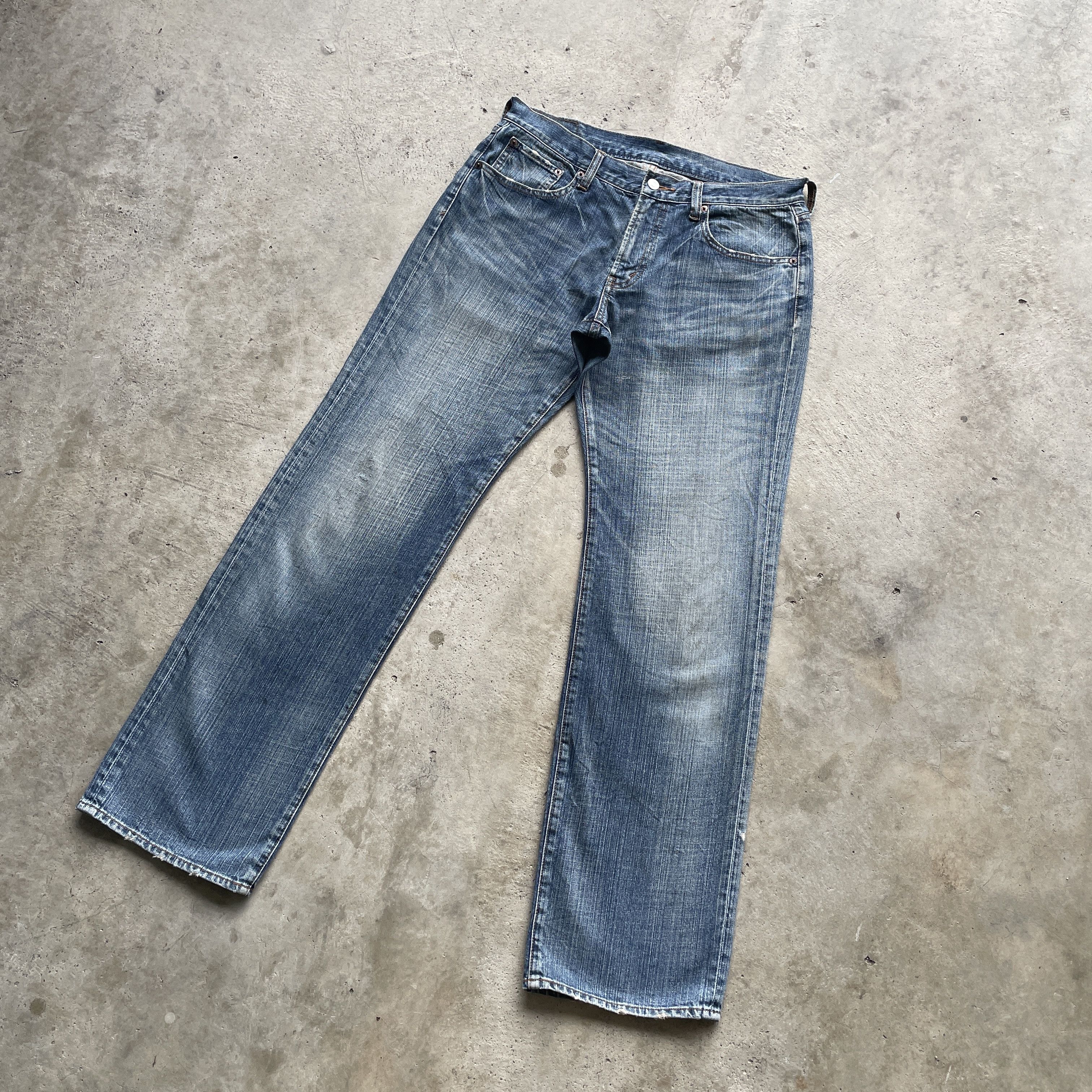 Japanese Brand VINTAGE JAPANESE JEANS FADED PANTS DENIM W32x33 Size US 32 / EU 48 - 1 Thumbnail