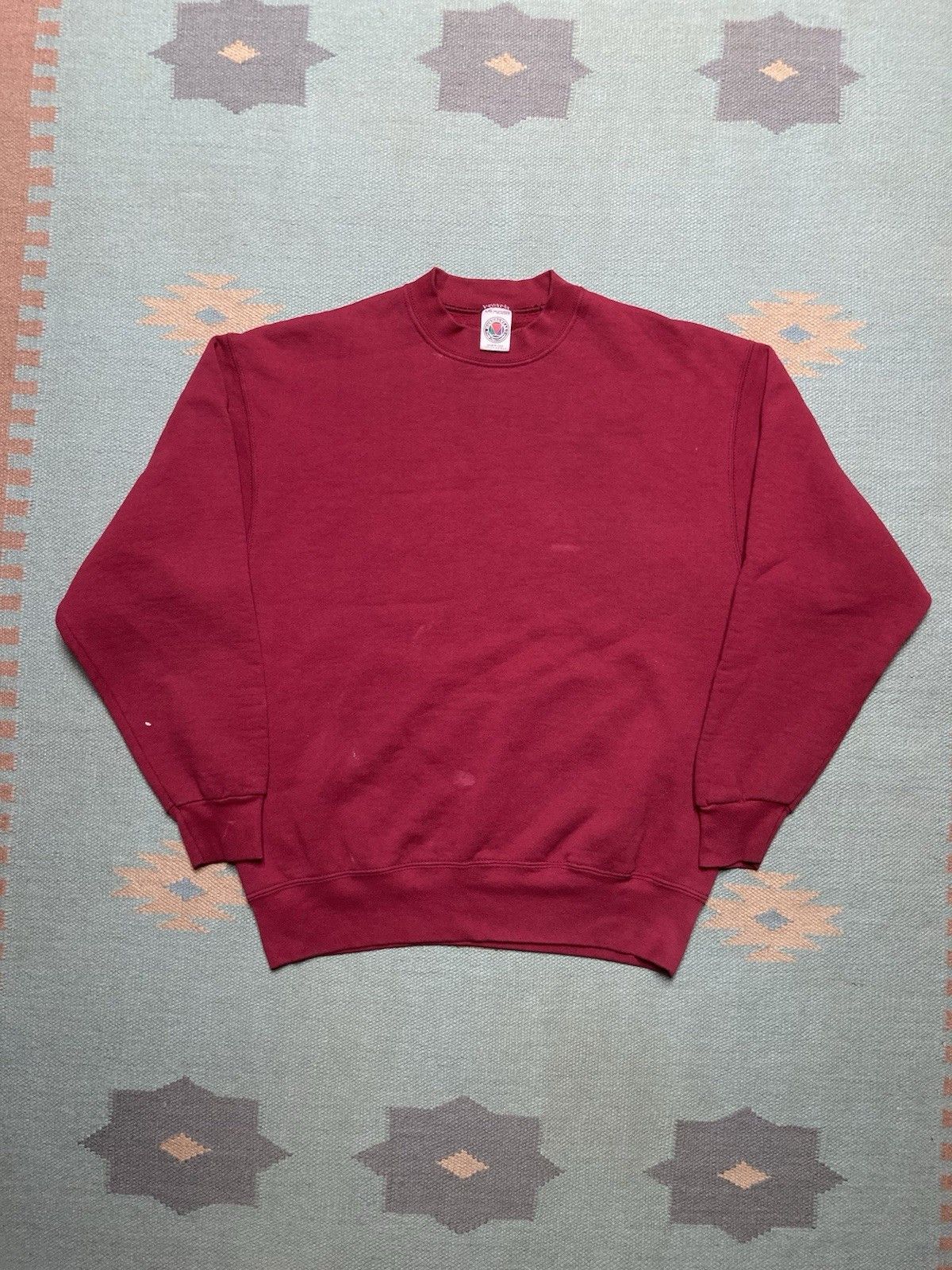 Vintage Vintage 90s sweatshirt munsingwear blank maroon soft large Size US L / EU 52-54 / 3 - 1 Thumbnail