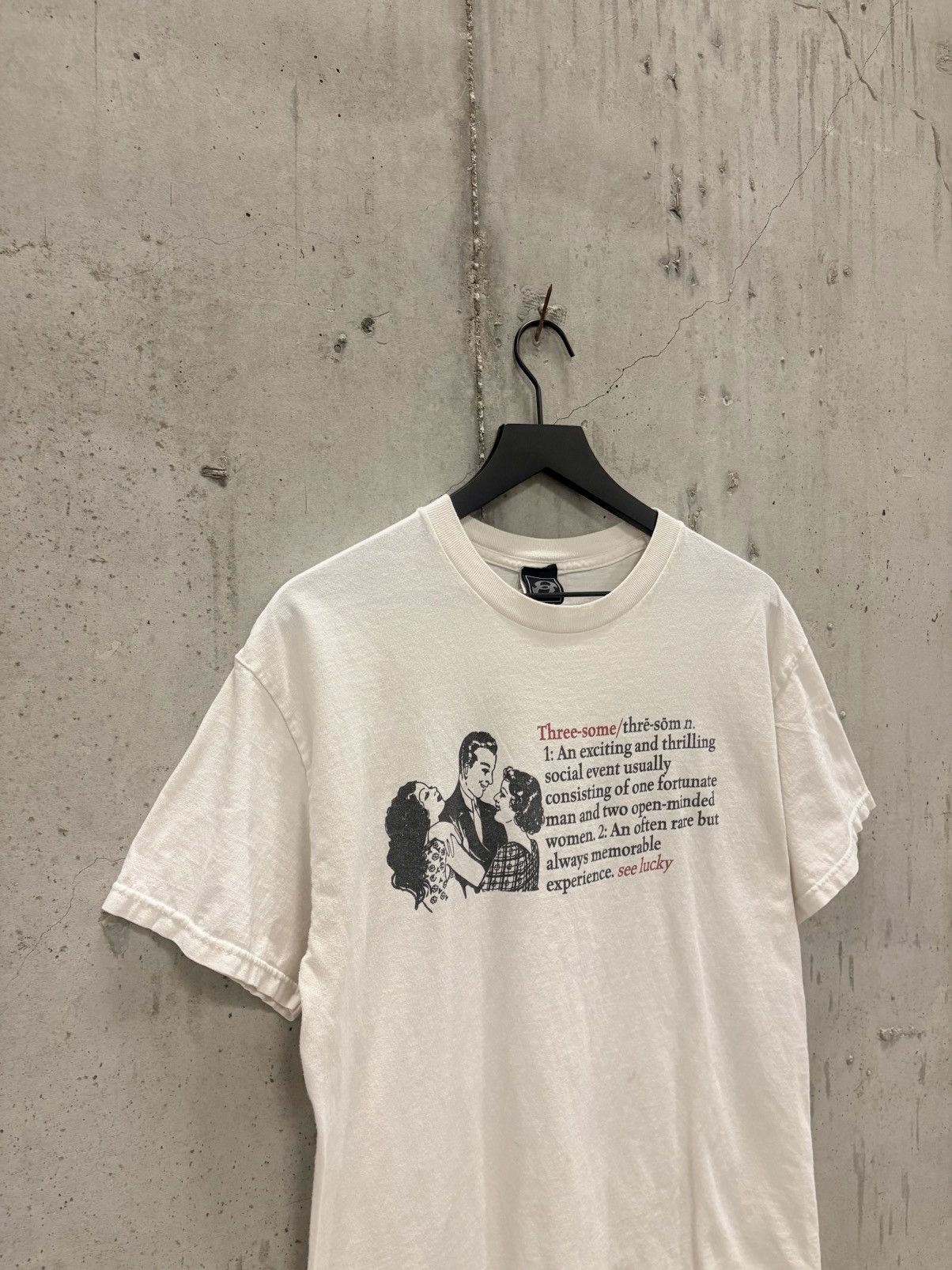 Vintage Vintage Threesome Shirt Funny Faded Thrashed Grunge Band Size US L / EU 52-54 / 3 - 5 Thumbnail