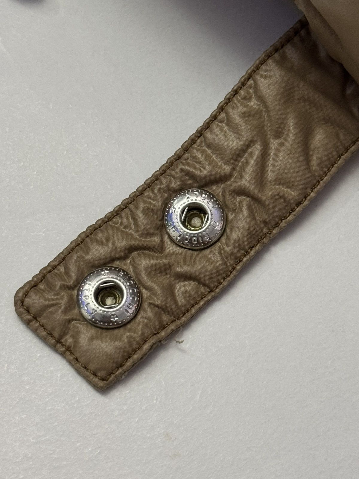 Moncler Moncler vintage down jacket Size XS / US 0-2 / IT 36-38 - 19 Thumbnail