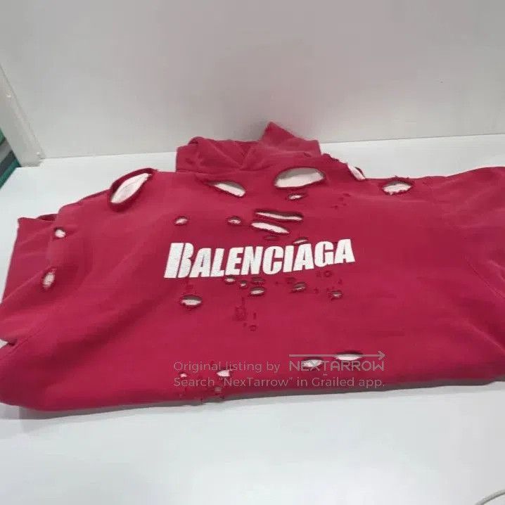 Balenciaga Balenciaga Classic Distressed Red Hooded Sweatshirt. Size US XXS / EU 40 - 5 Thumbnail