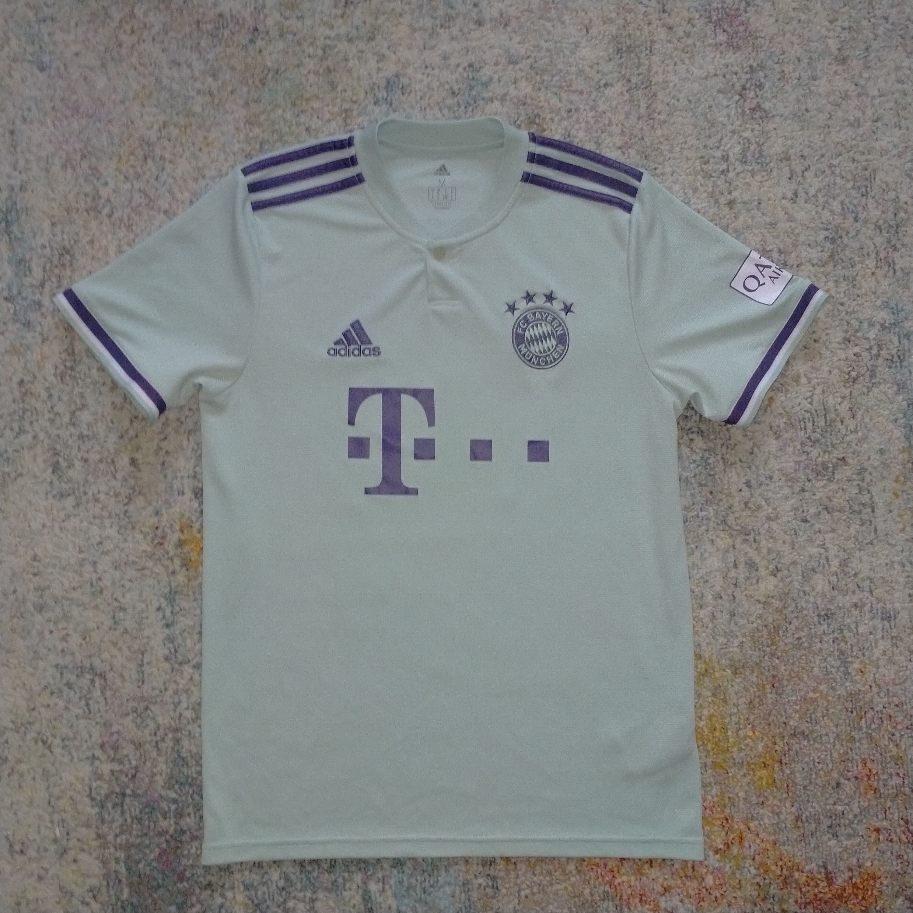 Adidas Adidas FC Bayern Munchen 18/19 Away Soccer Jersey T-shirt Size US M / EU 48-50 / 2 - 1 Thumbnail