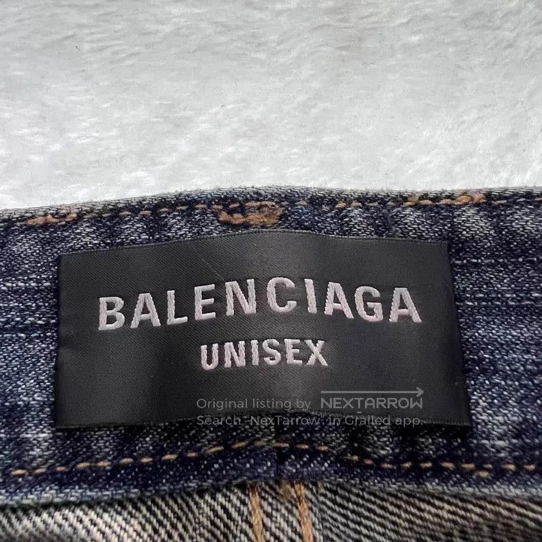 Balenciaga Balenciaga Vintage Blue Distressed Jeans. Size US 38 / EU 54 - 3 Thumbnail