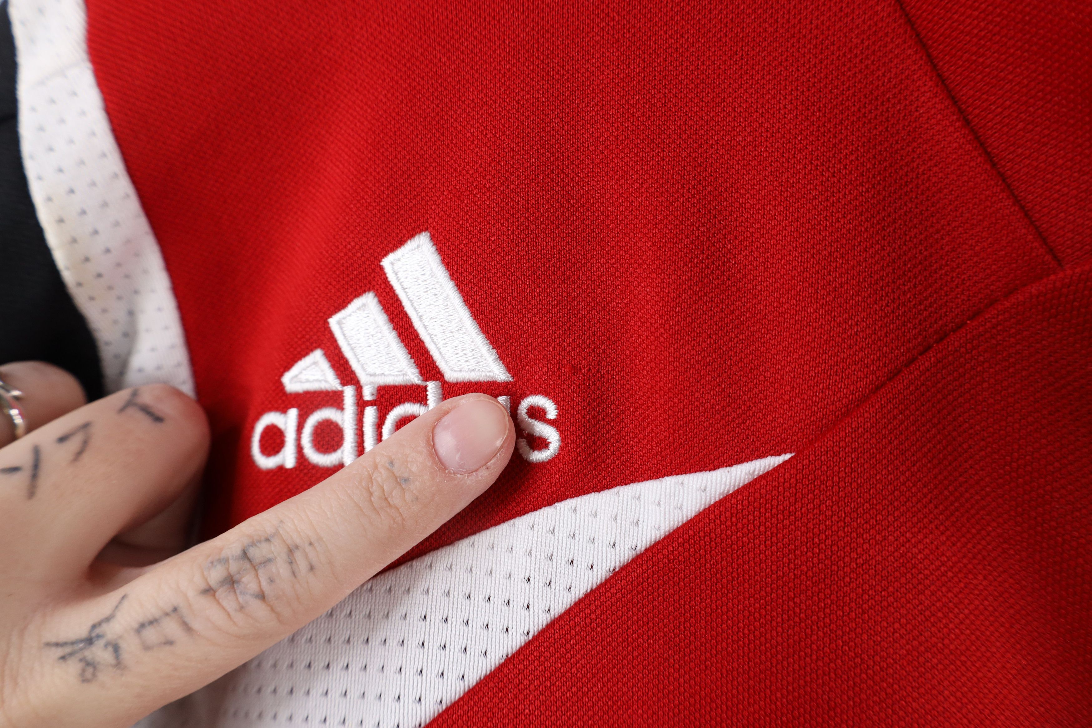 Adidas × Vintage Vintage Adidas Soccer Striped Full Zip Warm Up Jacket Red Size US L / EU 52-54 / 3 - 5 Thumbnail