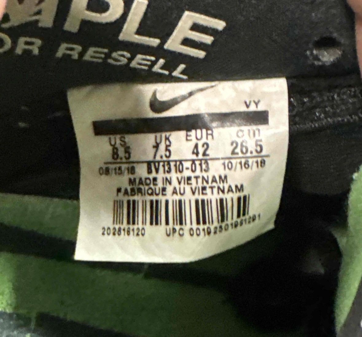 Nike Dunk Low SB Panda Pigeon Size US 8.5 / EU 41-42 - 6 Thumbnail
