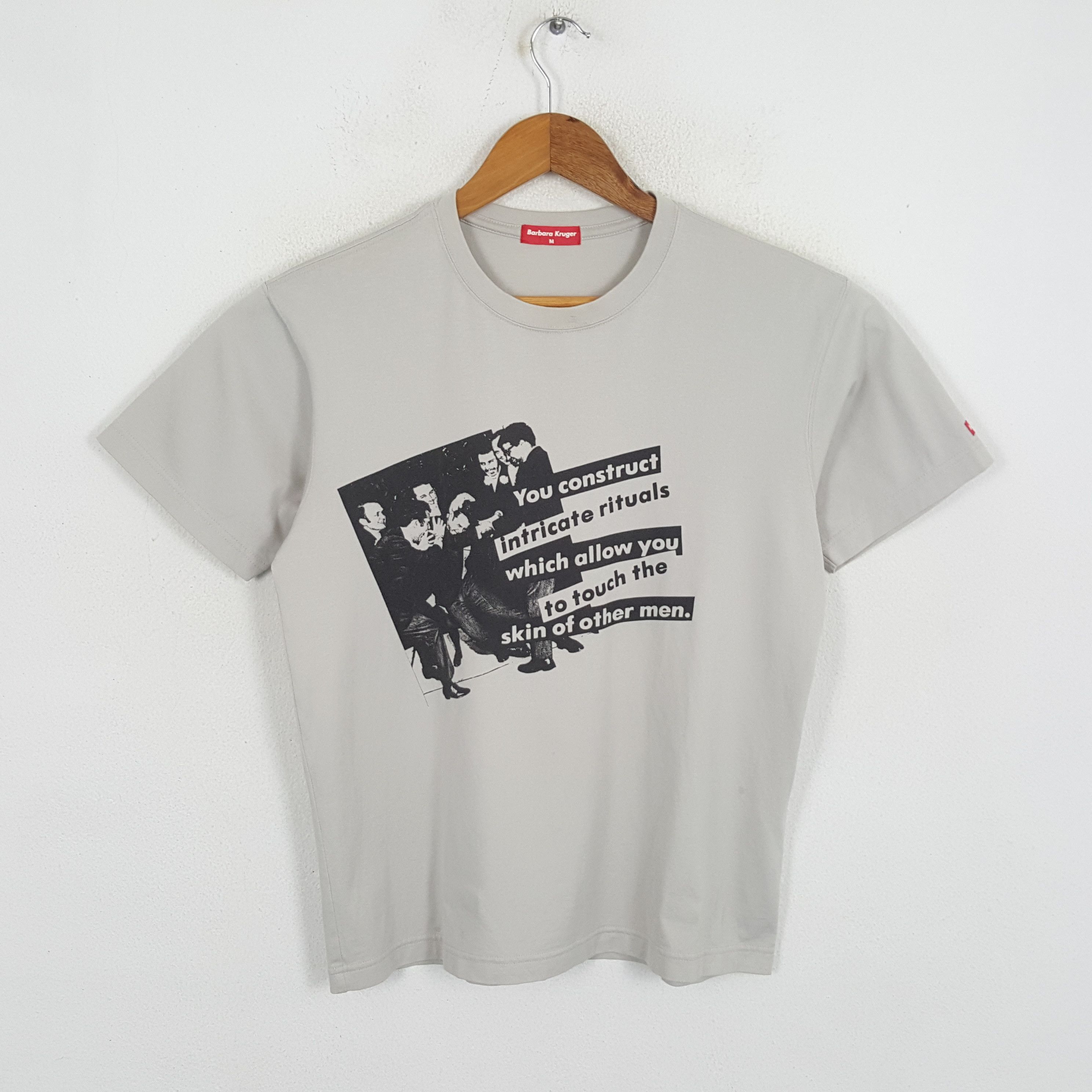 Vintage BARBARA KRUGER American Artist Visual Art T-Shirts