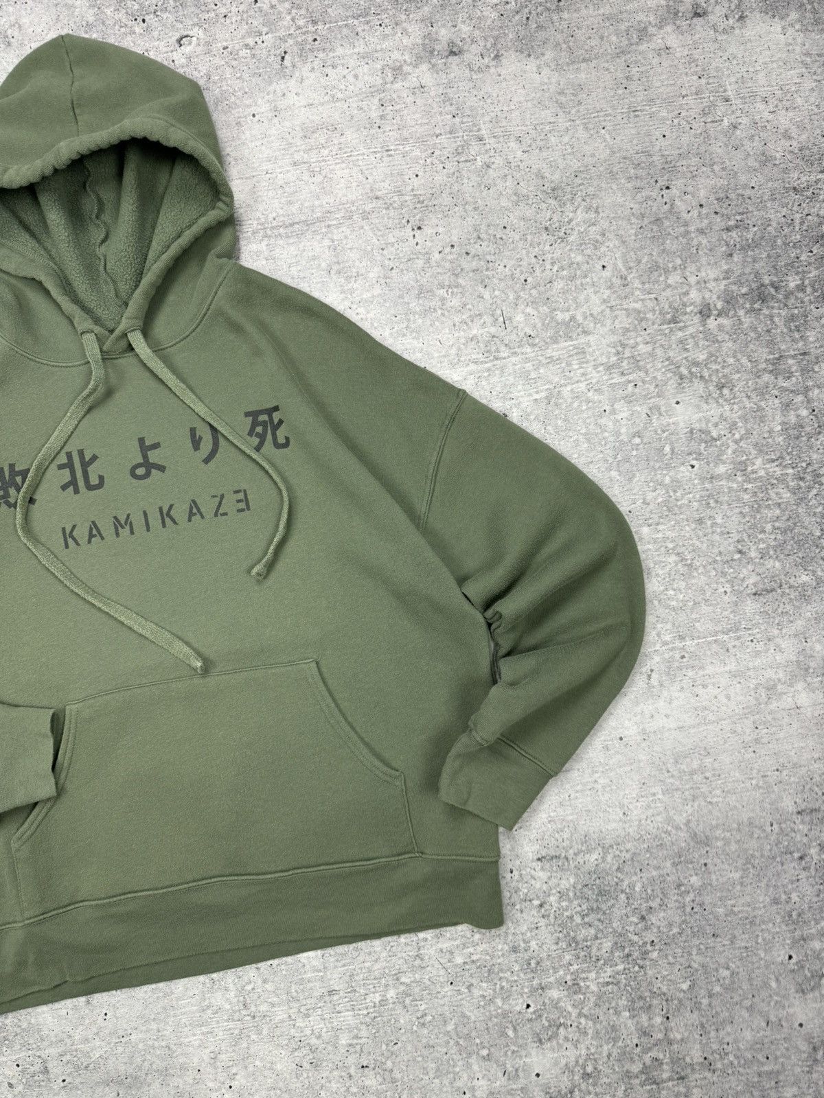 Designer × Eminem Vintage Eminem Kamikaze Big Logo Merch Rap Band Hoodie Size US M / EU 48-50 / 2 - 3 Thumbnail