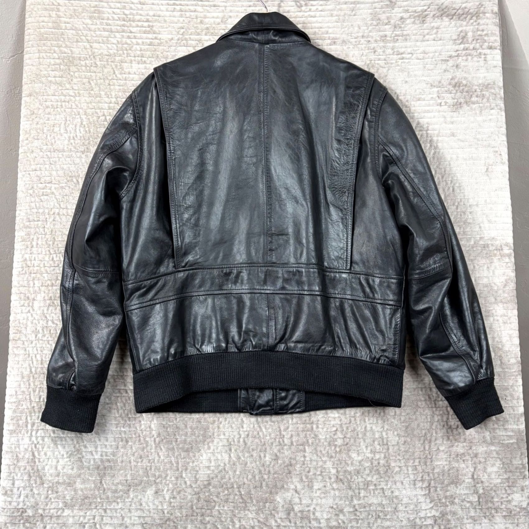 Vintage VINTAGE Kalahari Leather Bomber Jacket Mens M Black Zip USA Flag Lined Size US M / EU 48-50 / 2 - 6 Thumbnail