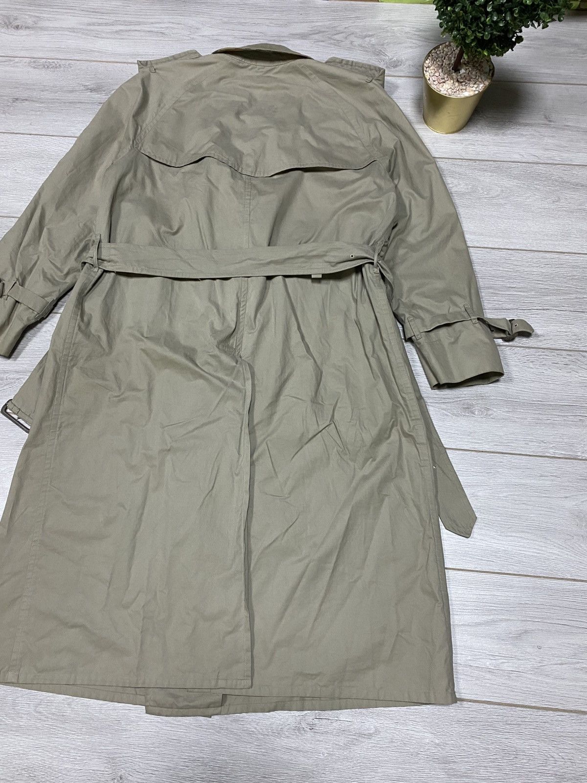 Burberry Burberry vintage trench double breasted beige nova check Size US M / EU 48-50 / 2 - 12 Thumbnail