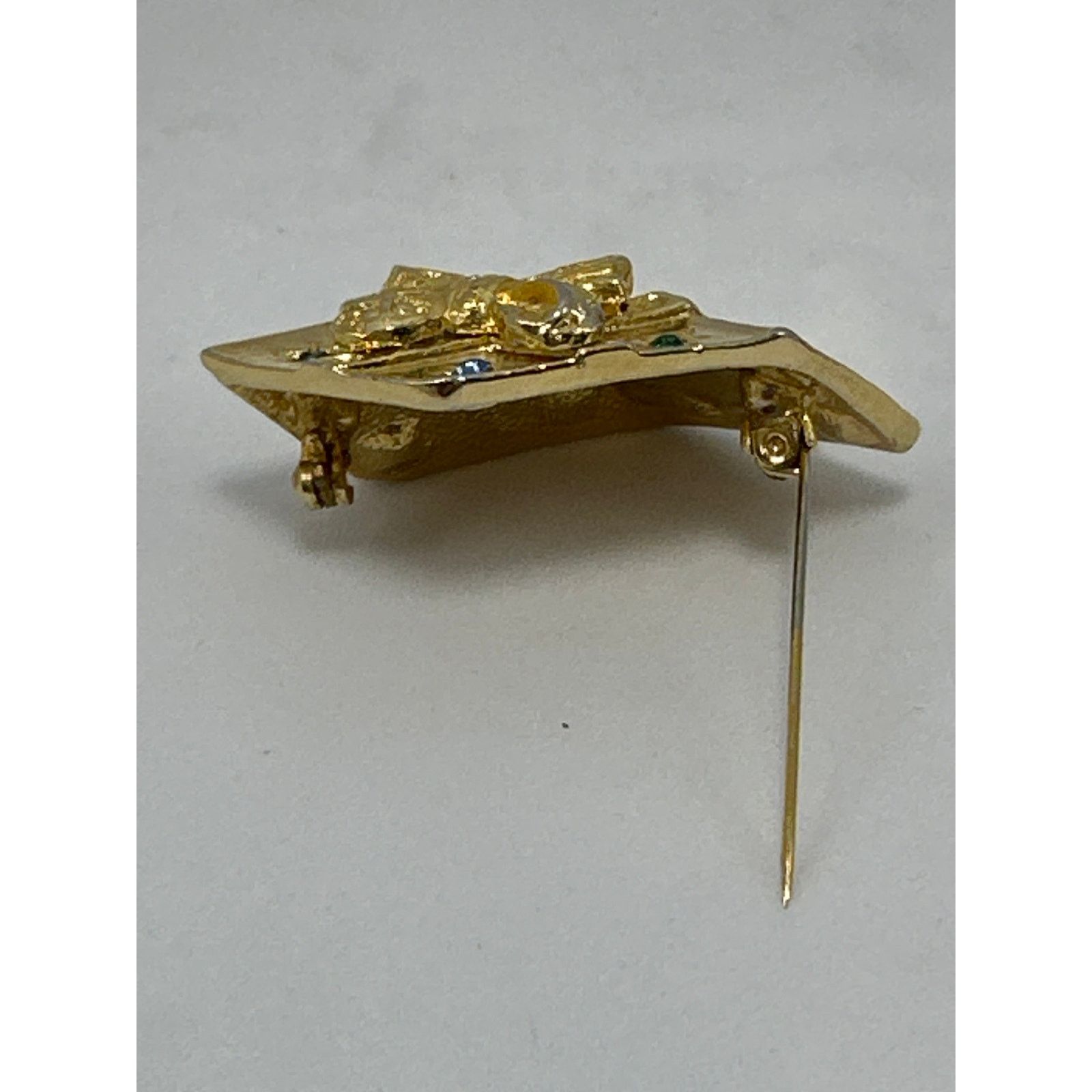 Other VTG Christmas Present Gift Gold Tone Rhinestones Brooch Pin Size ONE SIZE - 9 Thumbnail