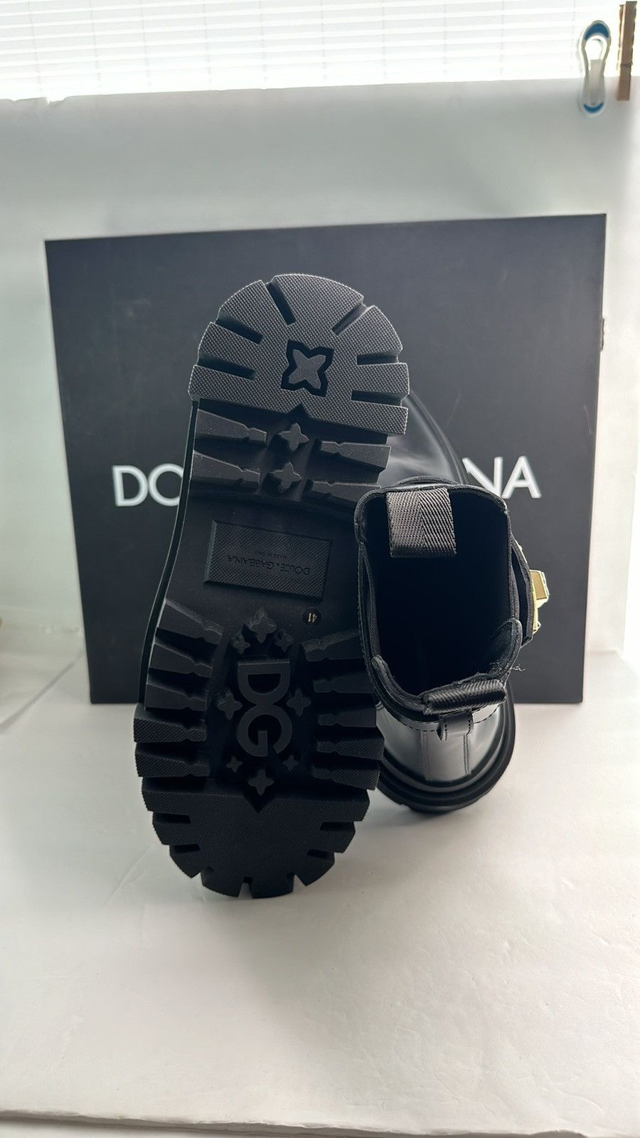 Dolce & Gabbana Dolce&Gabbana Lug Sole Chelsea Boot Women’s Shoes Size US 11 / IT 41 - 8 Thumbnail