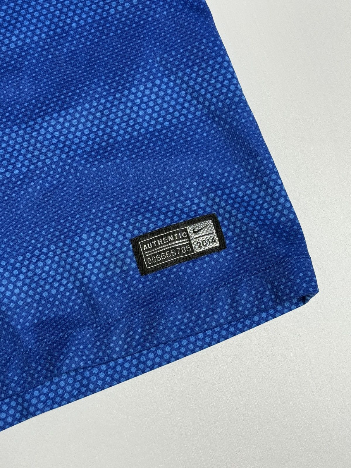 Nike Nike Brazil Y2K 2014 Soccer Kit “Blue” [M] PREOWNED Size US M / EU 48-50 / 2 - 4 Thumbnail