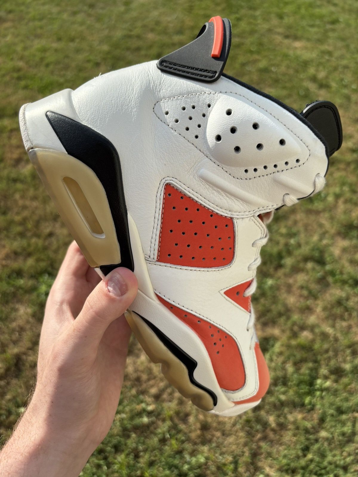 Jordan Brand Air Jordan 6 Retro Gatorade 2017 Size 9 Size US 9 / EU 42 - 1 Thumbnail