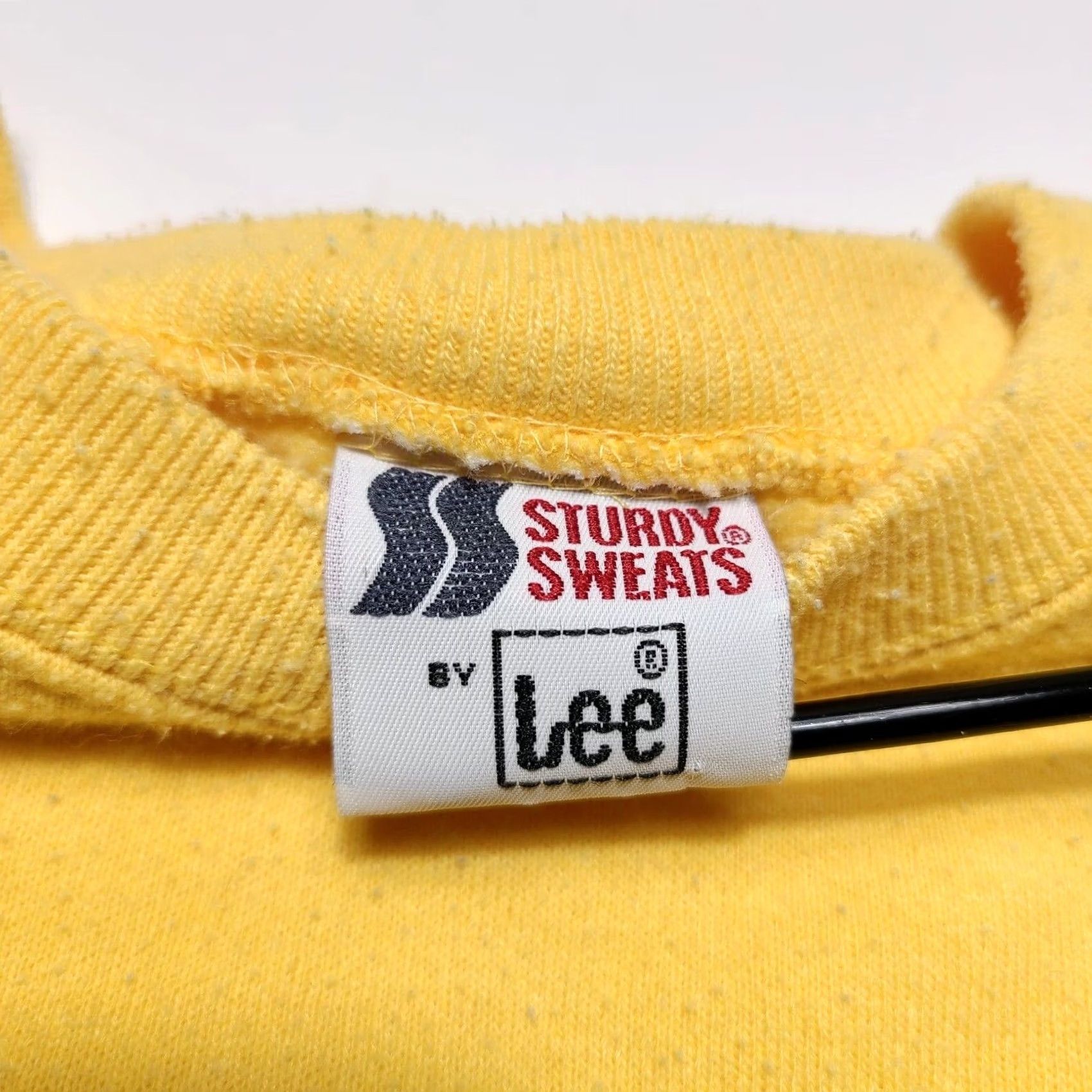 Lee VINTAGE Lee Sturdy Sweats Yellow Sweatshirt XL Womens 90s Embroidered Pullover Crew Neck Sweatshirt Ladies Regular Fit Size XL / US 12-14 / IT 48-50 - 3 Thumbnail