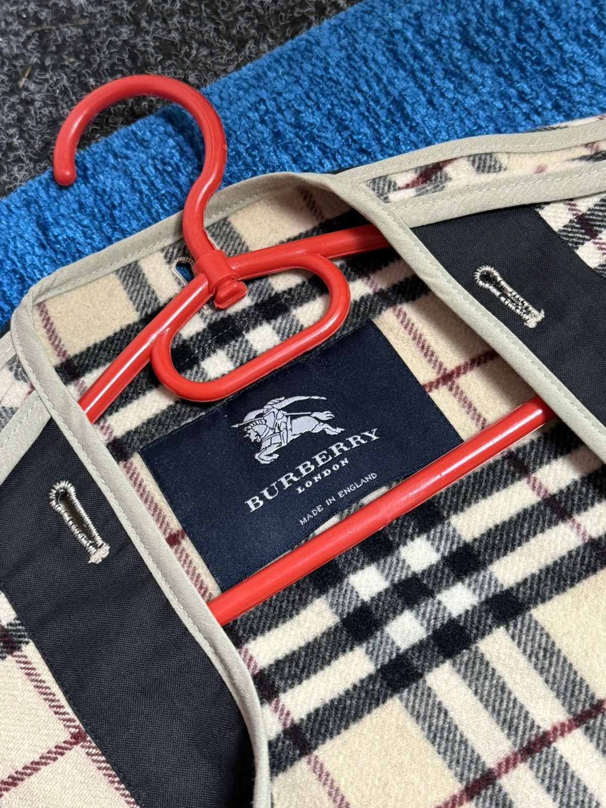 Burberry × Designer × Vintage BURBERRY VEST Understiting luxury size L-XL Size US L / EU 52-54 / 3 - 4 Thumbnail