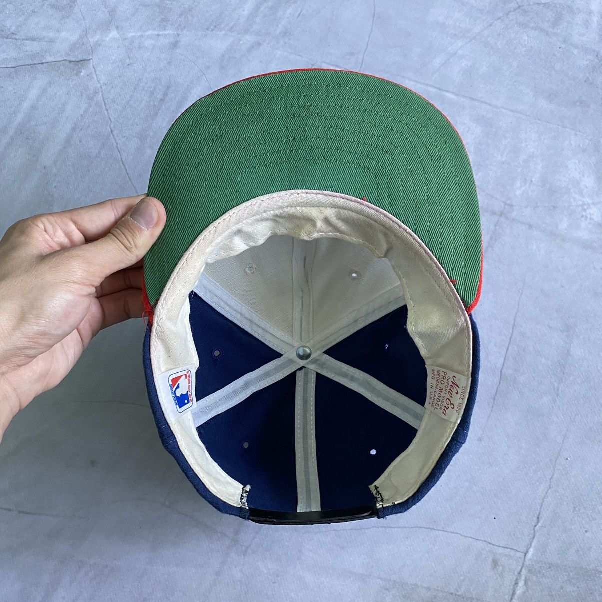 MLB × Vintage Vintage 80s Chicago White Sox New Era Rare Big Logo MLB Cap Size ONE SIZE - 9 Thumbnail