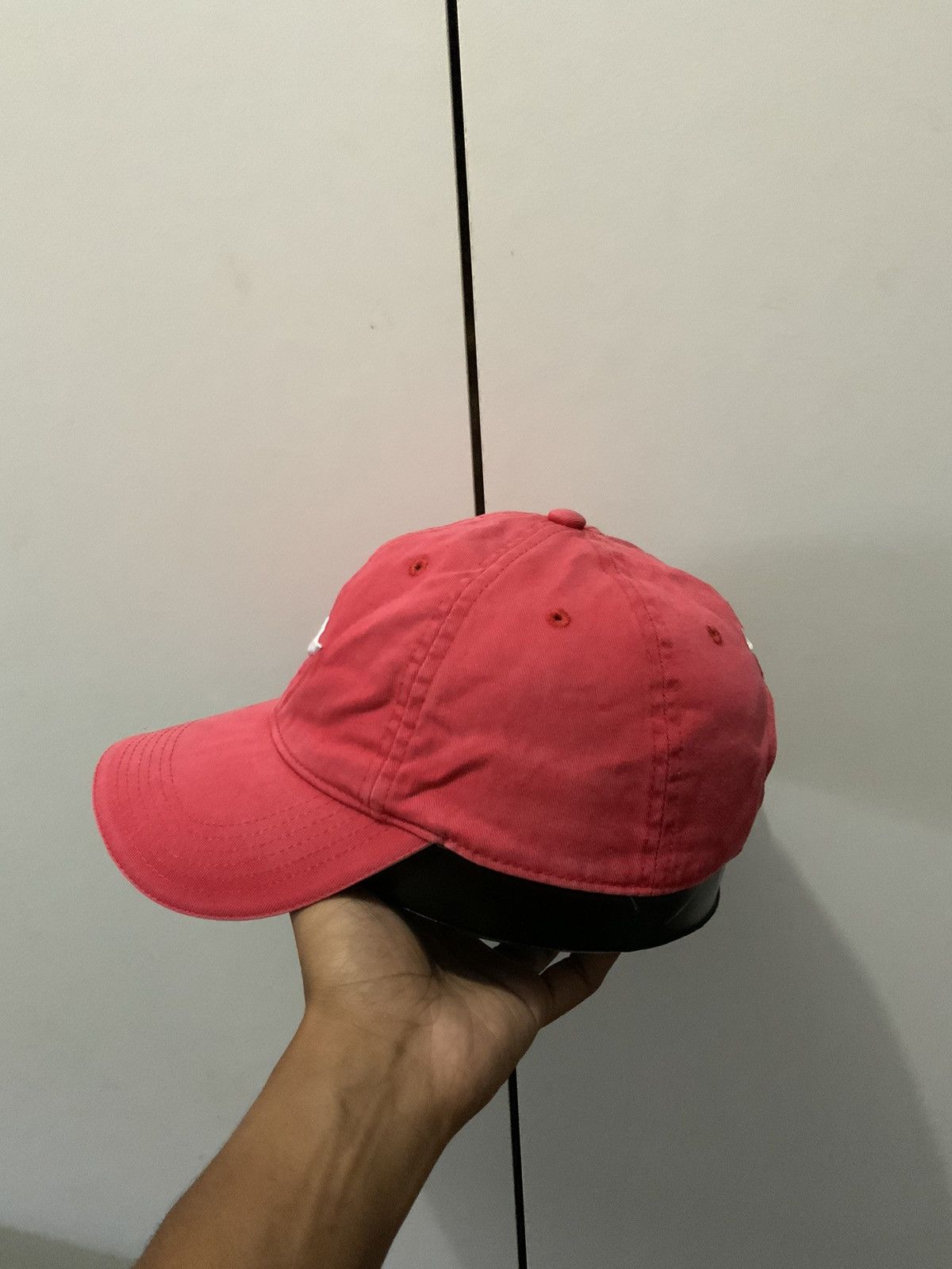 Nike Nike Swoosh Hat Size ONE SIZE - 2 Thumbnail