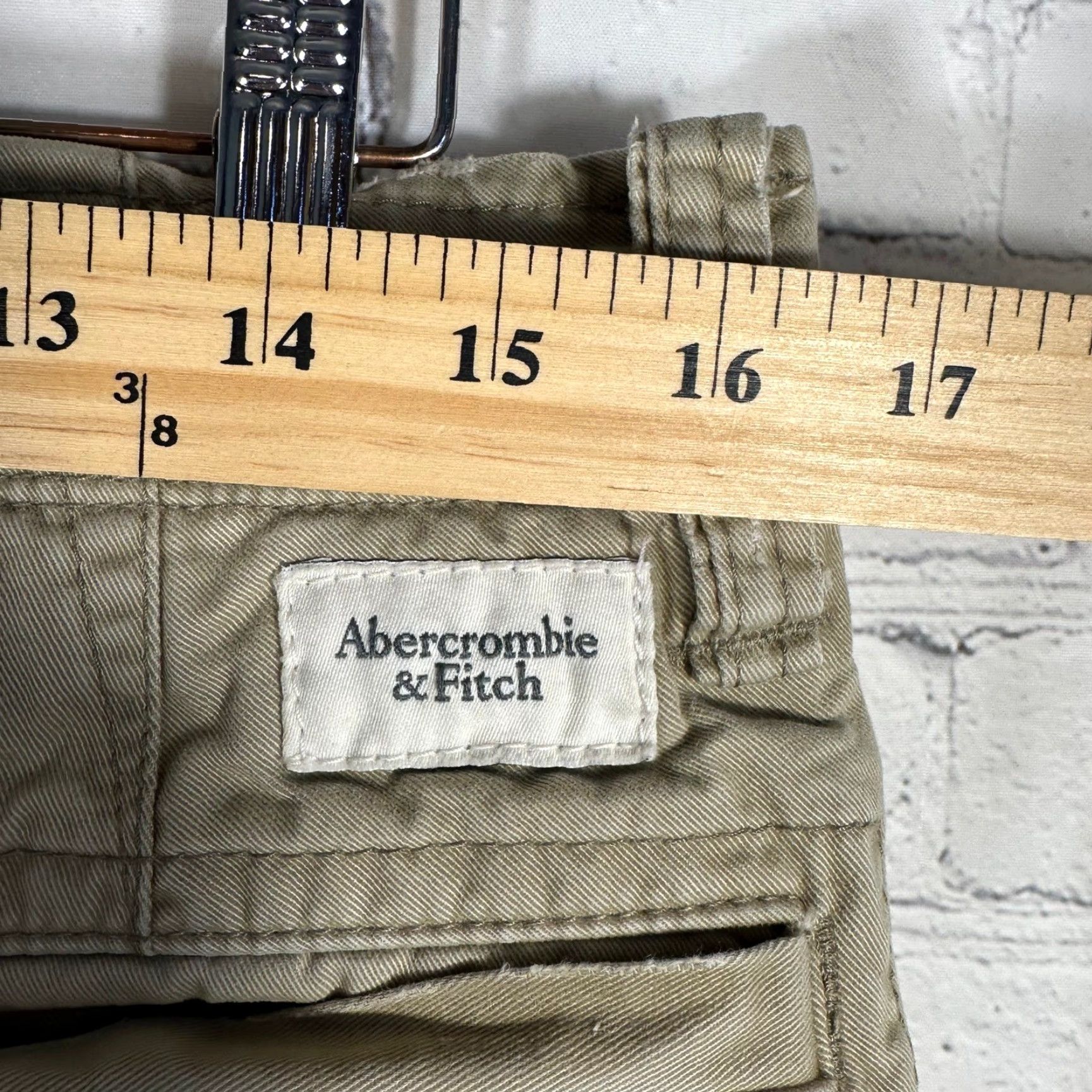 Abercrombie & Fitch Abercrombie & Fitch Mens Khaki Chino Shorts Tan 31 Cotton Twill Casual Beige Logo Pocket Slim 8in Inseam Size US 31 - 5 Thumbnail