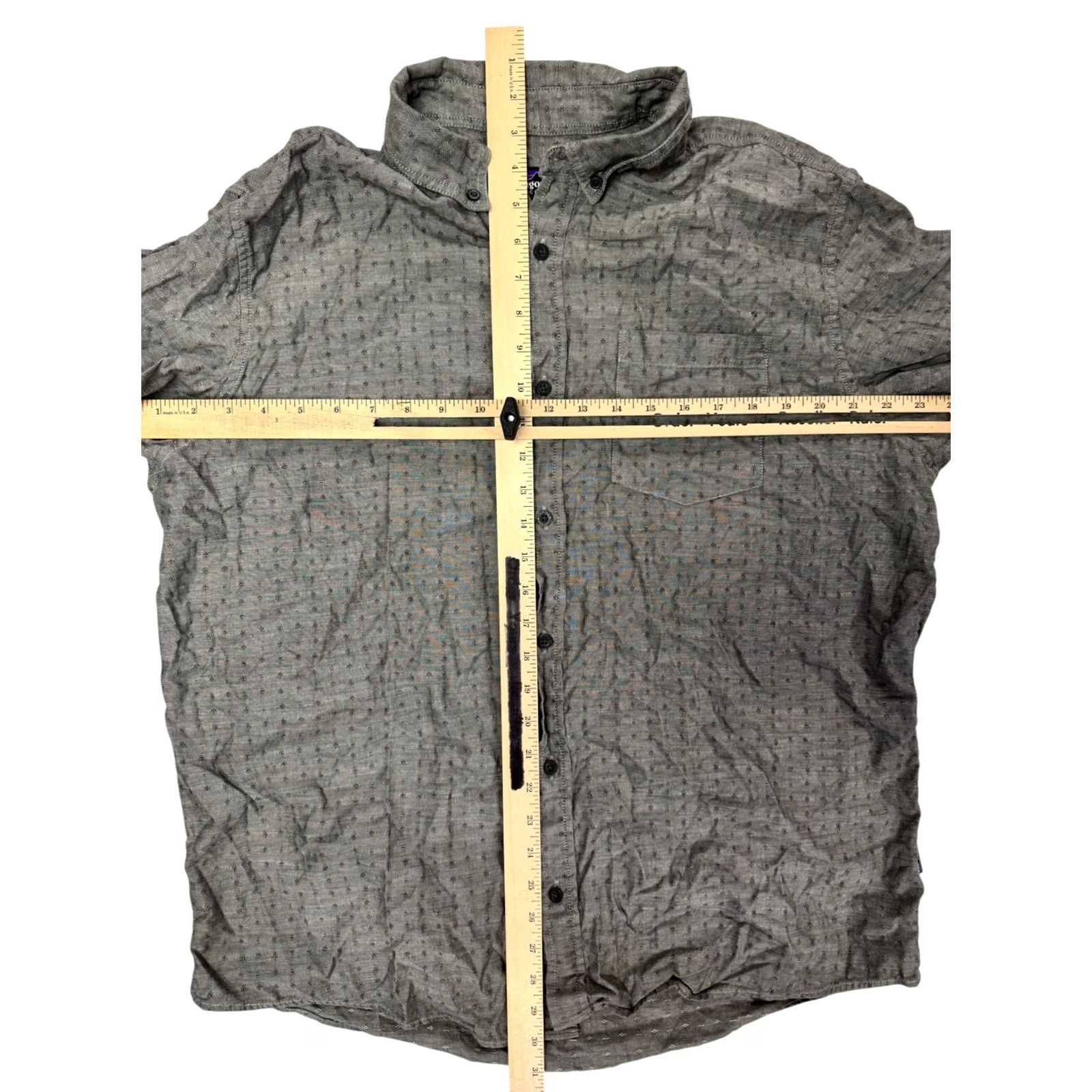 Patagonia Patagonia Mens Button Up Shirt Long Sleeve Organic Cotton Gray Size XL Size US XL / EU 56 / 4 - 3 Thumbnail