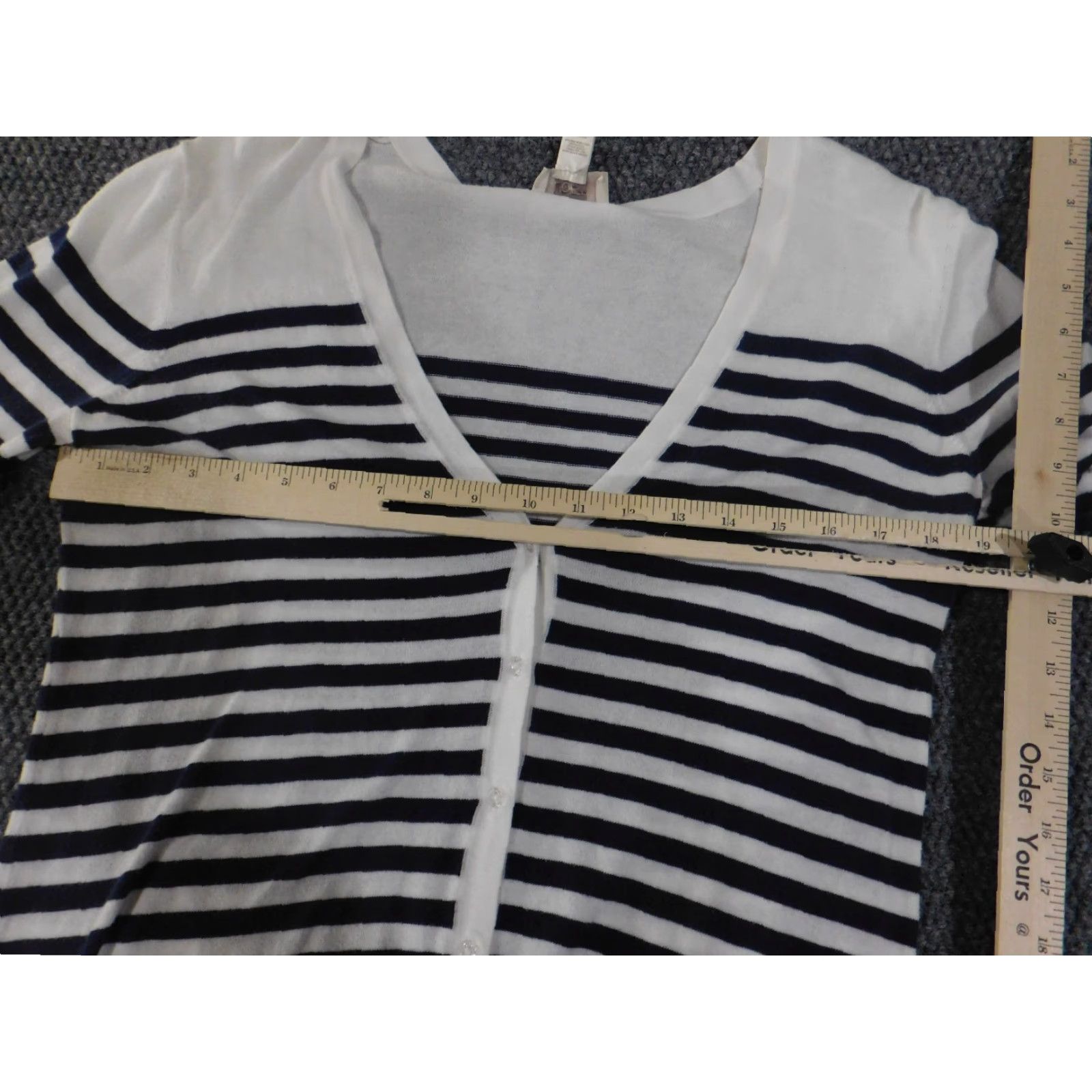 Loft **LOFT Women's Medium White Striped V-Neck Sweater** User: **LOFT Women's Medium White Striped V-Neck Cardigan** Size M / US 6-8 / IT 42-44 - 7 Thumbnail