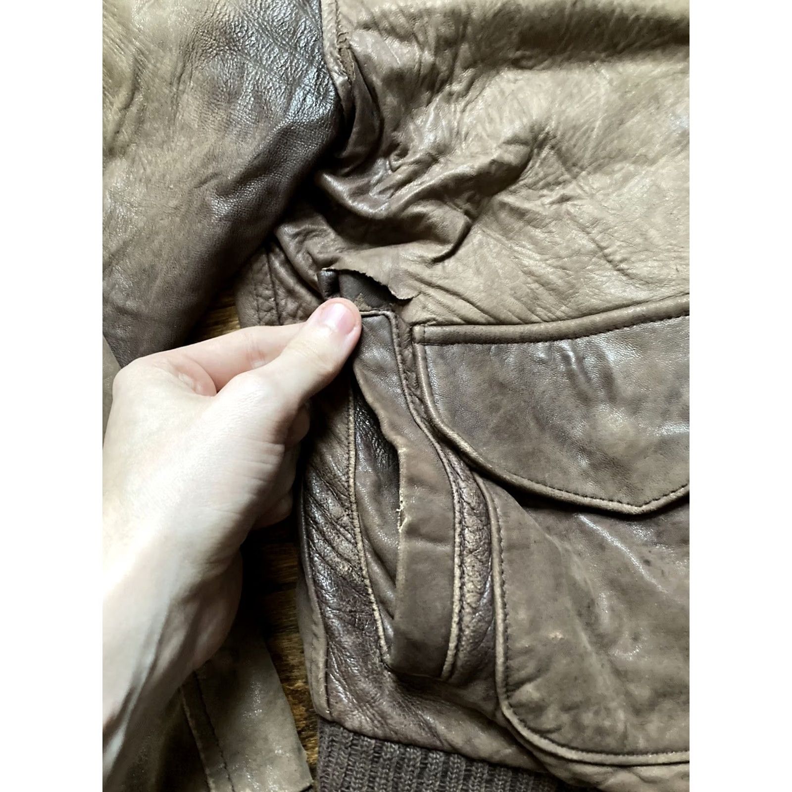 Avirex VINTAGE Avirex A-2 Leather Bomber Jacket Mens 38 USA Brown Flight Bomber Collared 30-1415 Size US XXS / EU 40 - 6 Thumbnail