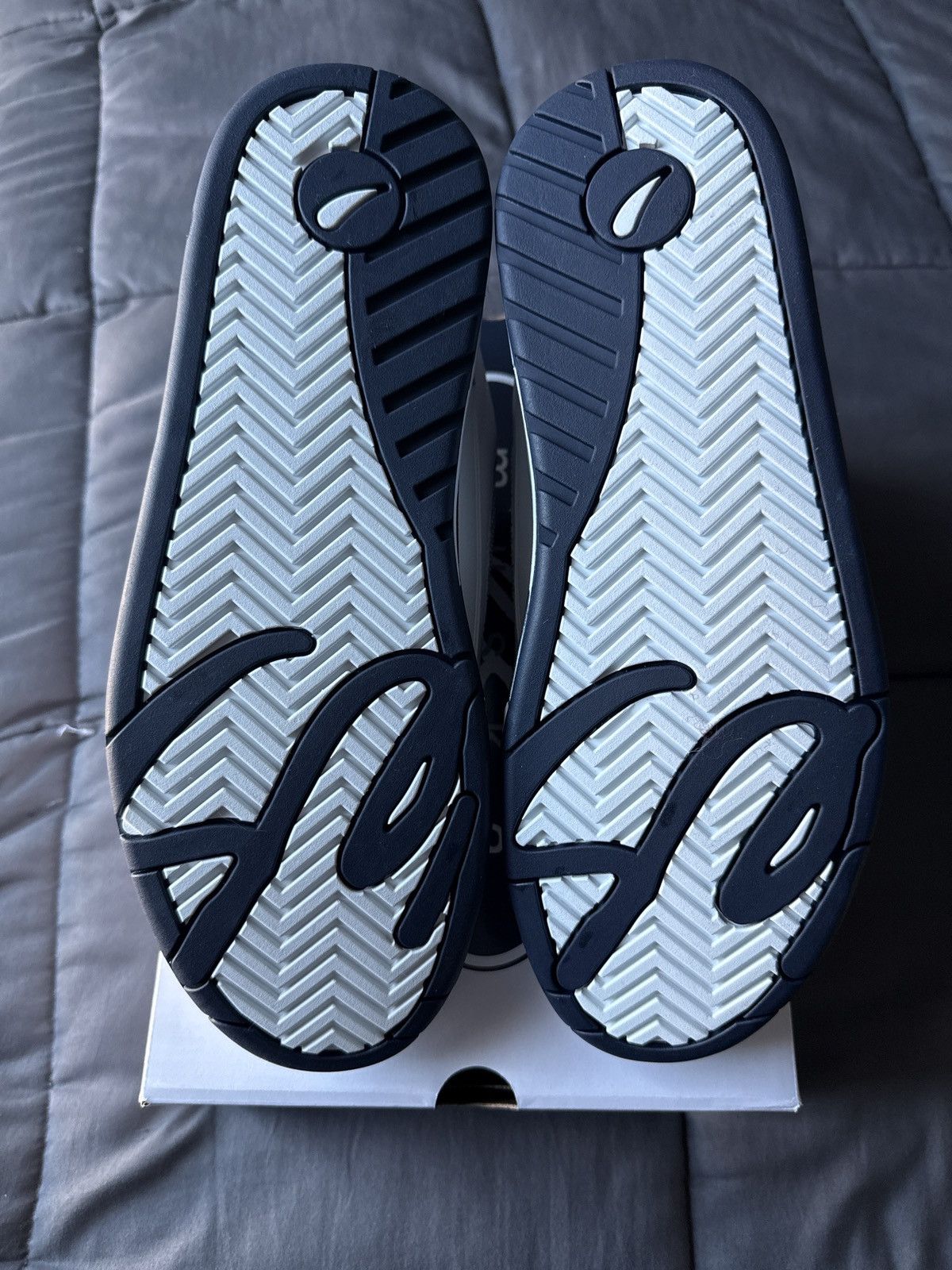 eS éS Muska “White & Navy” Size US 11.5 / EU 44-45 - 7 Thumbnail