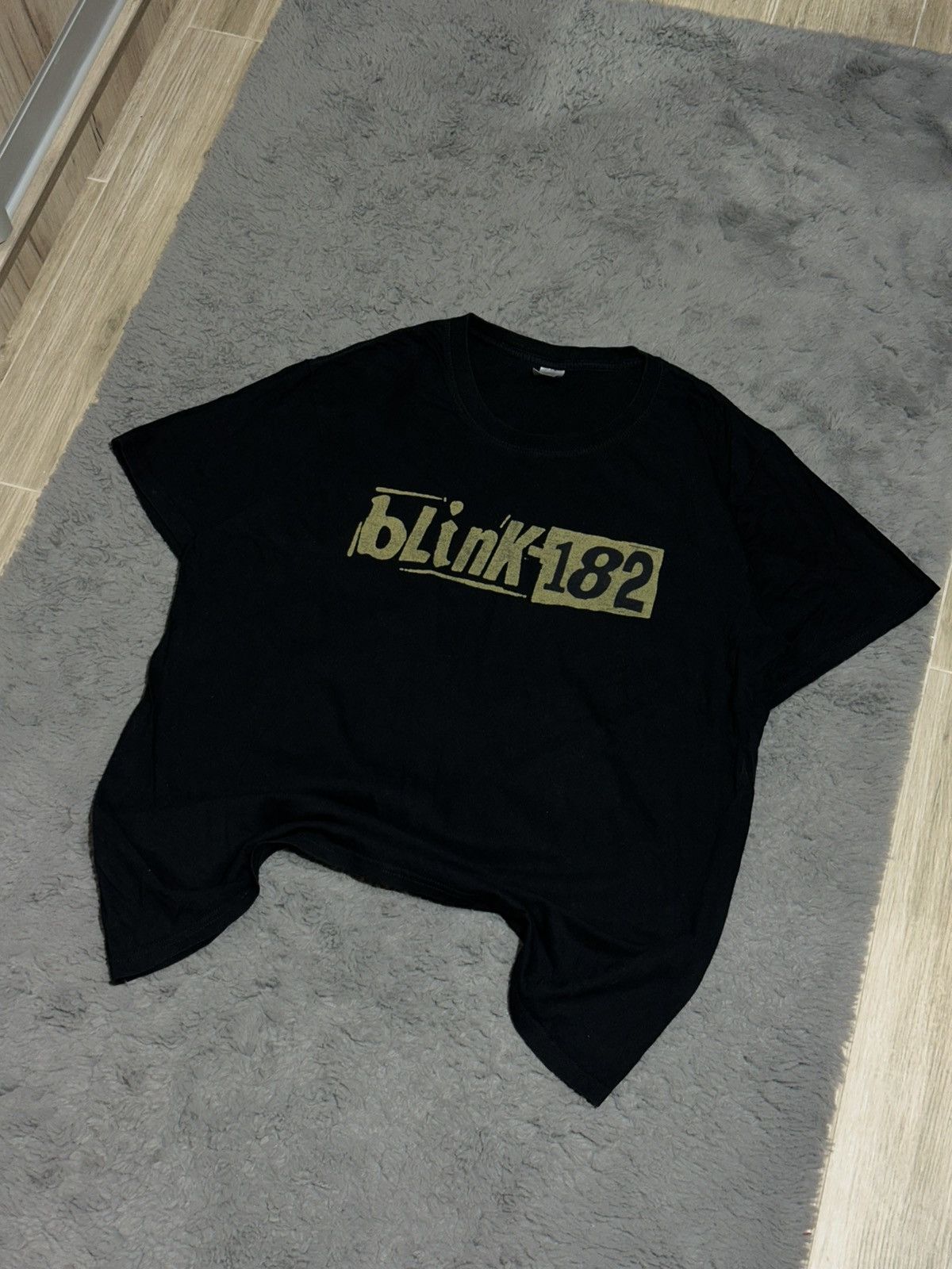 Band Tees Vintage Blink-182 "Classic Logo" Graphic Tee Size US L / EU 52-54 / 3 - 1 Thumbnail