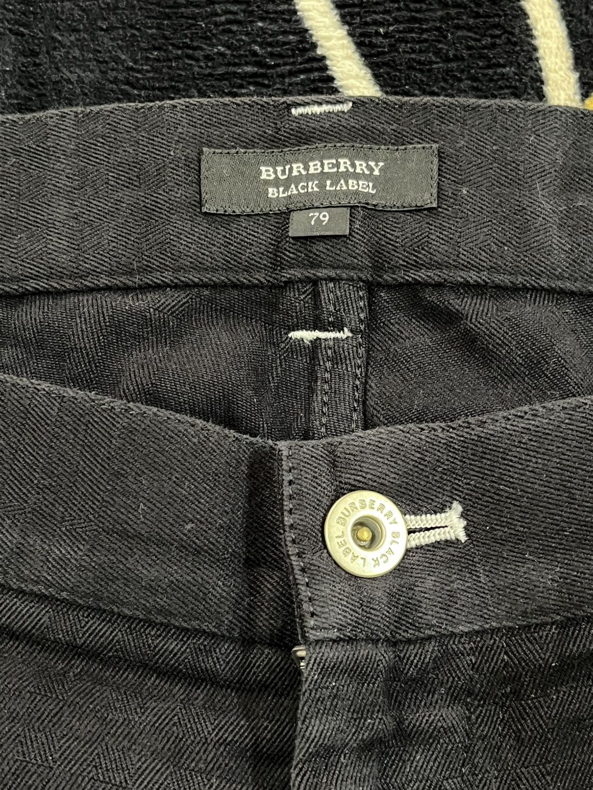 Black Label × Burberry × Burberry Prorsum Vintage Burberry Distinctive Pattern Batman Pocket Denim Size US 33 - 9 Thumbnail