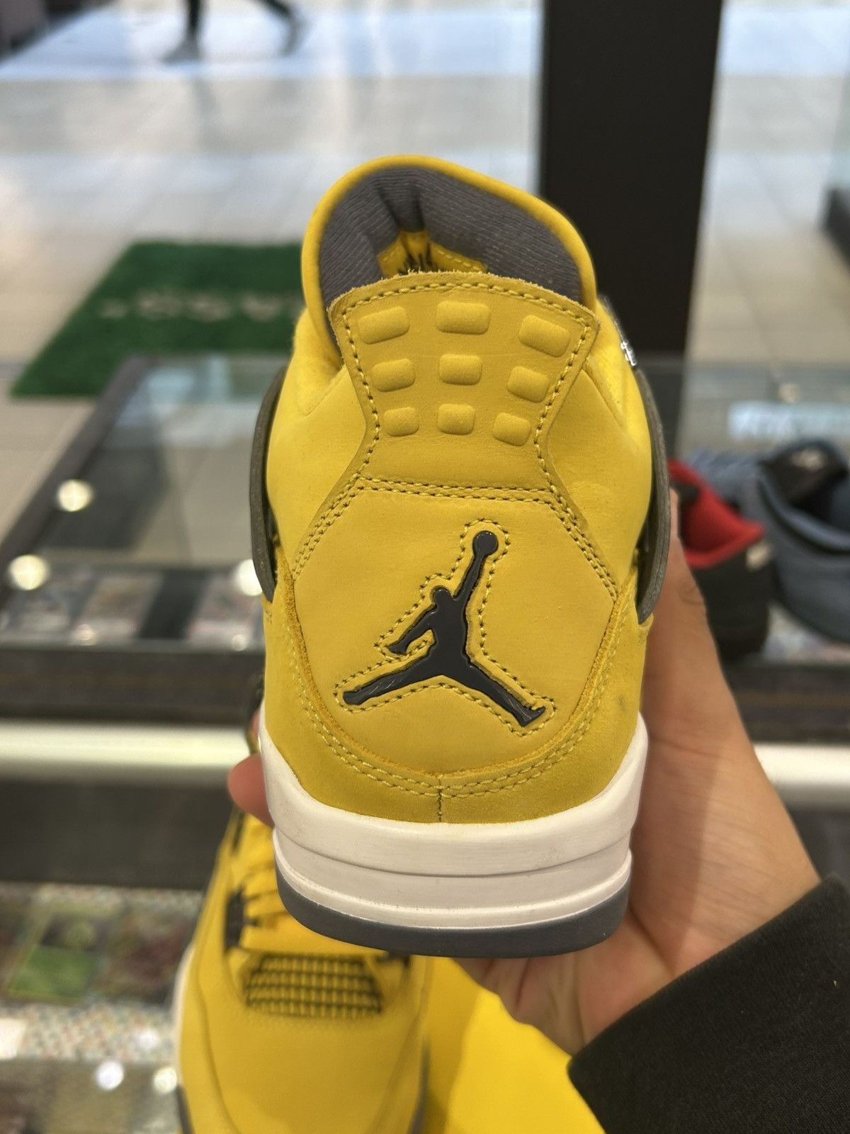 Jordan Brand Jordan 4 lightning 2021 Size US 9 / EU 42 - 3 Thumbnail