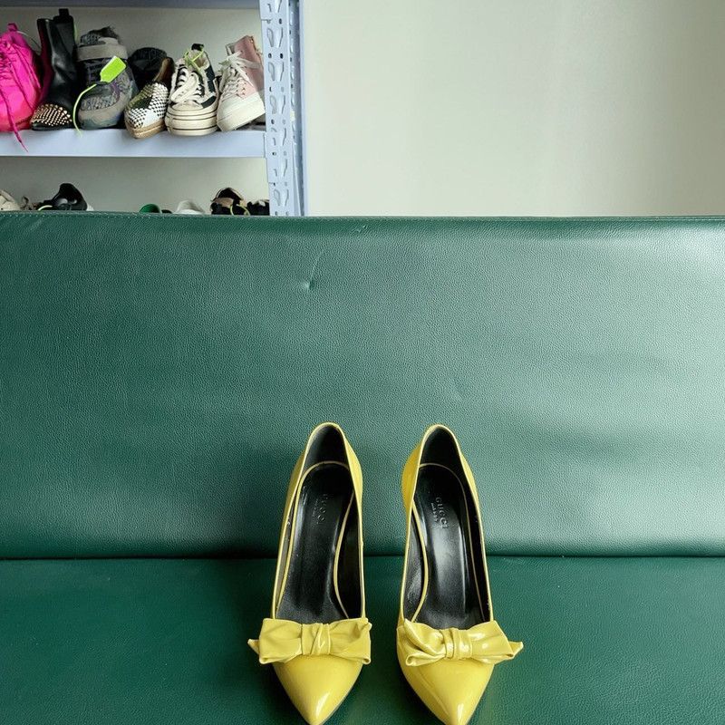 Gucci Gucci Yellow High Heels with Bow Detail 0079 Size US 6.5 / IT 36.5 - 1 Thumbnail