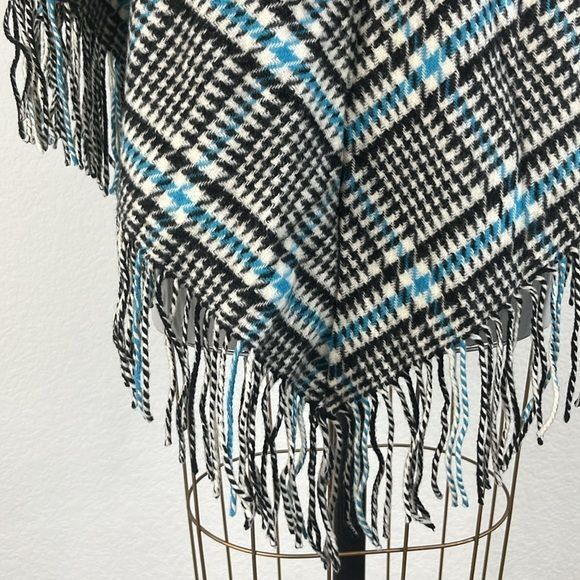 Burberry Burberry VTG Cashmere Plaid Tartan Fringe Cape Capelette Sha Size ONE SIZE - 5 Thumbnail
