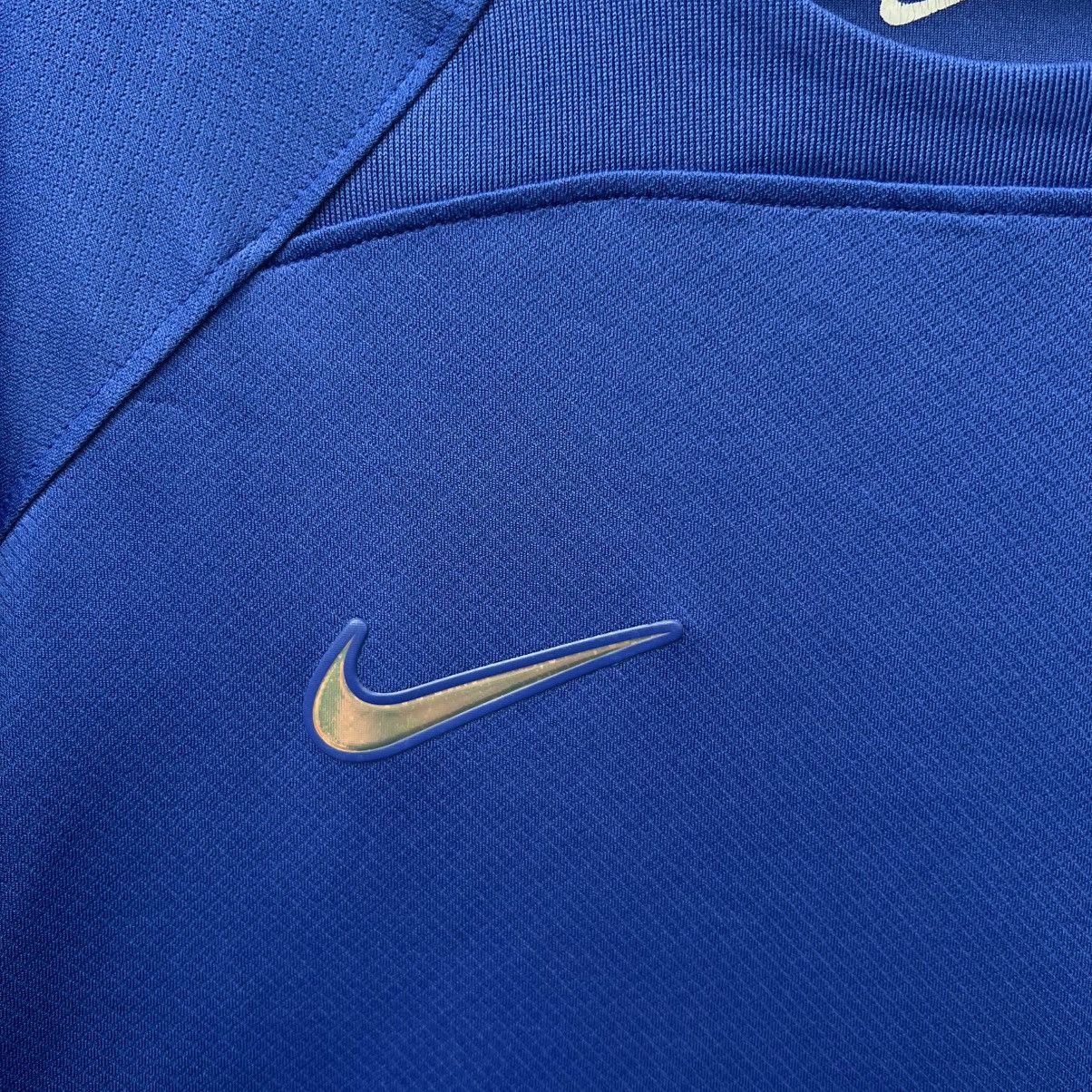 Chelsea Soccer FC Chelsea soccer jersey football t shirt (fake) Size US M / EU 48-50 / 2 - 3 Thumbnail