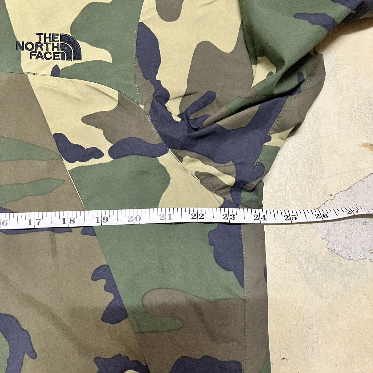 The North Face The North Face Camo Light Jacket Size US S / EU 44-46 / 1 - 6 Thumbnail