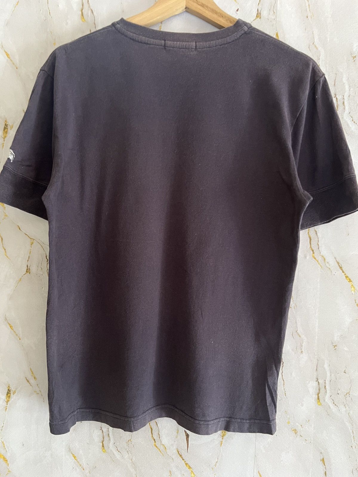 Burberry Burberry T-Shirt – Minimalist Small Logo Designer Tee Size US S / EU 44-46 / 1 - 2 Thumbnail