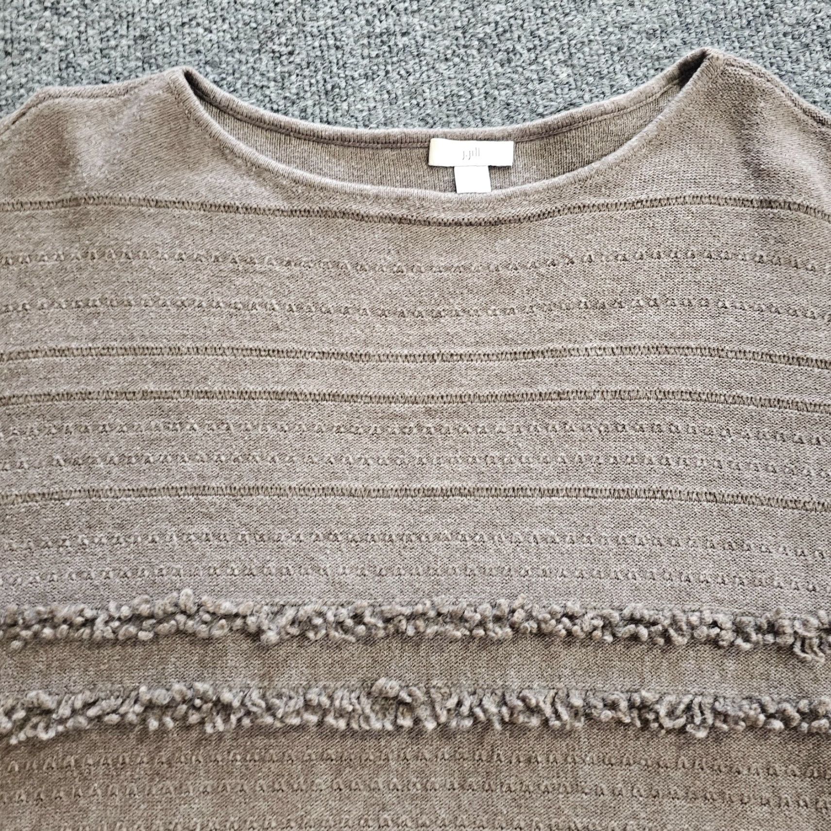 J. Jill J Jill Sweater Top Womens Medium Petite Gray Tan Knit Fringe Cropped Casual Pullover 3/4 Sleeve Round Neck Regular Fit Size M / US 6-8 / IT 42-44 - 2 Thumbnail