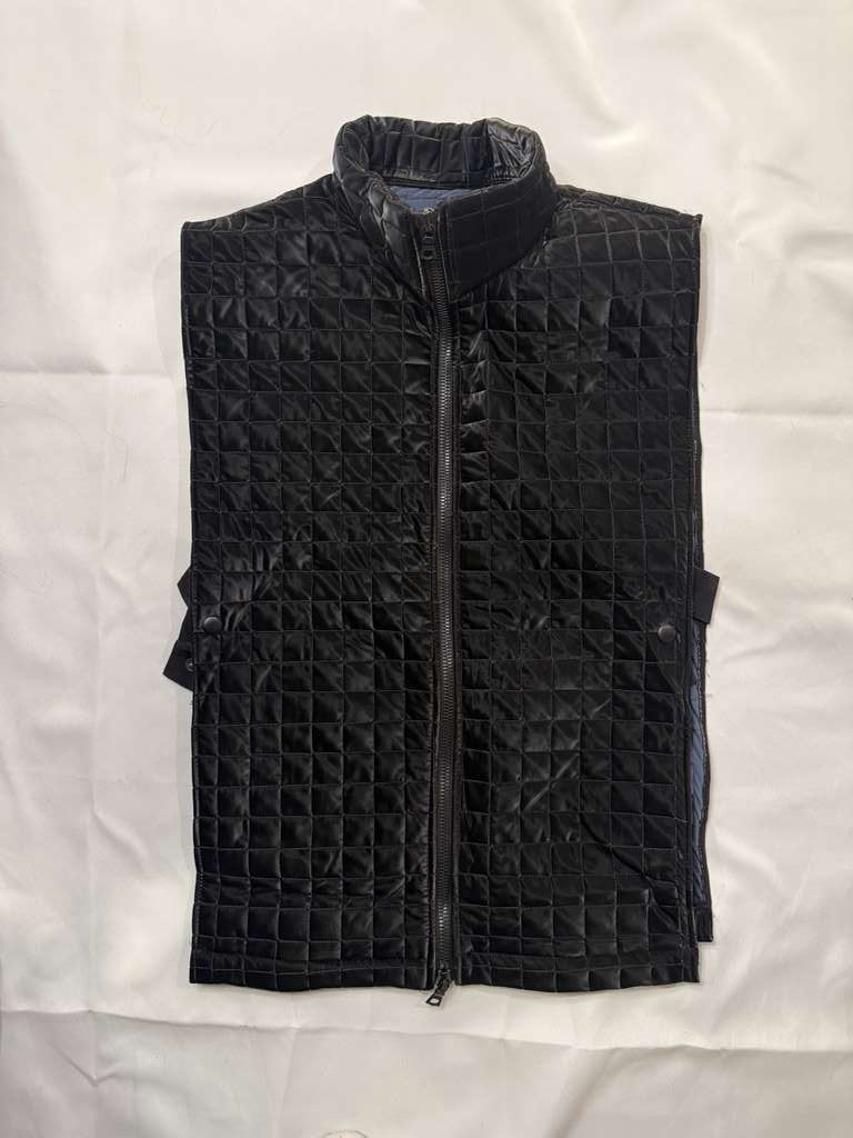 Other Black Quilted Vest Size US M / EU 48-50 / 2 - 8 Thumbnail
